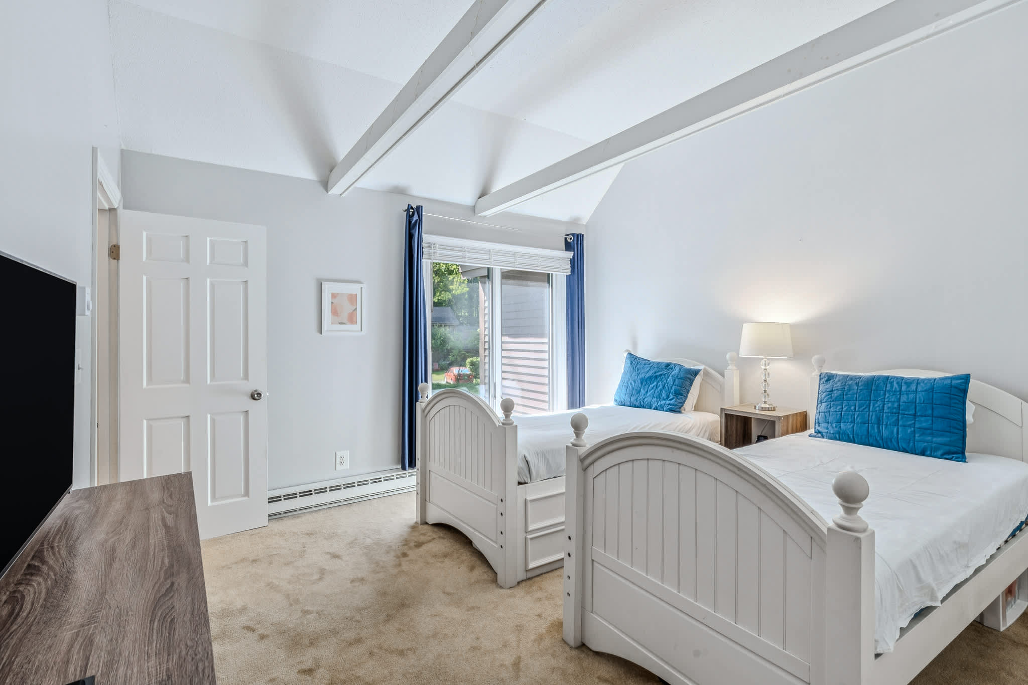 Walk to Lake Pinneo, Resort | Fairway Village 3C