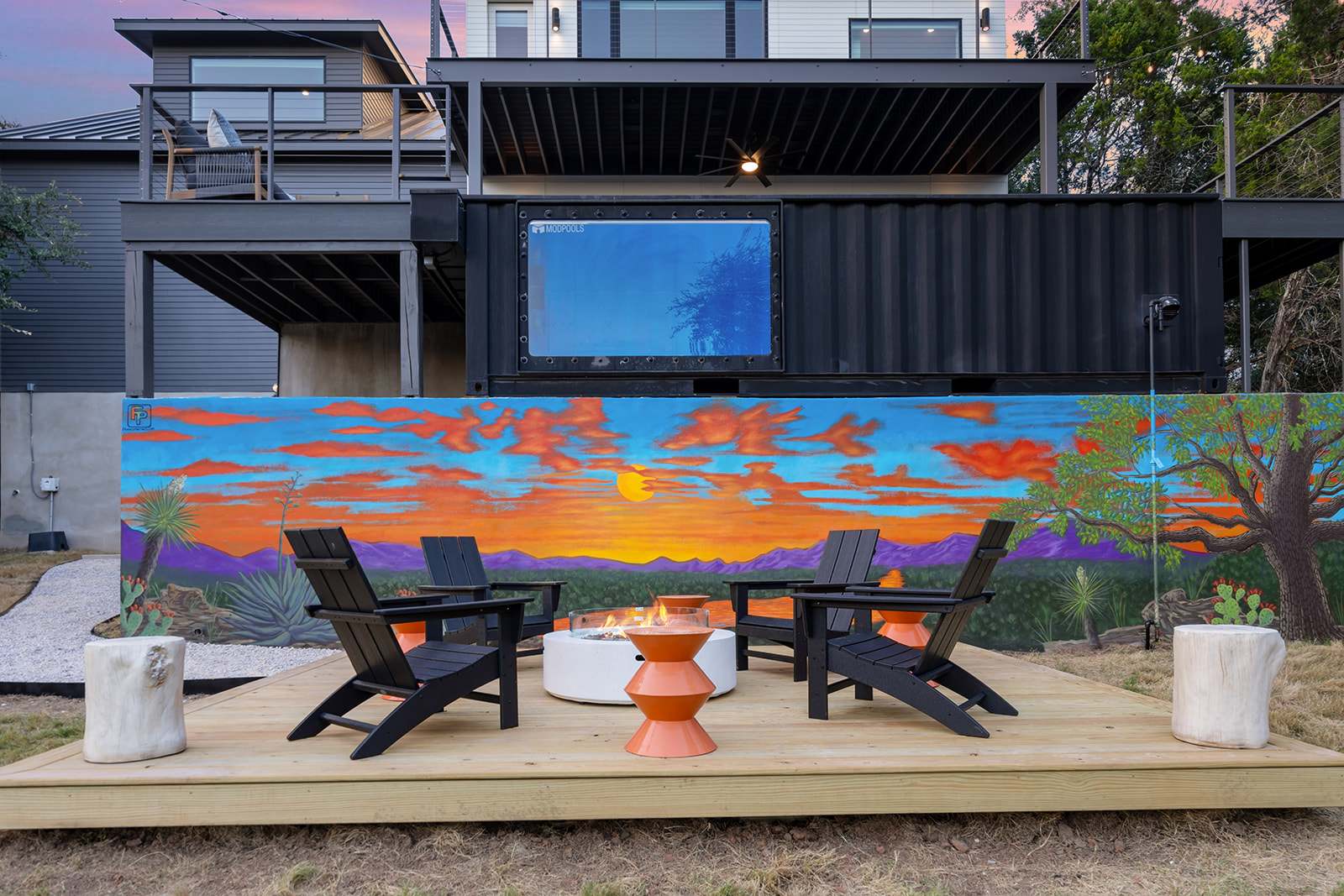 Luxe Pool, Fire Pit, Lake Views | Sundown Social