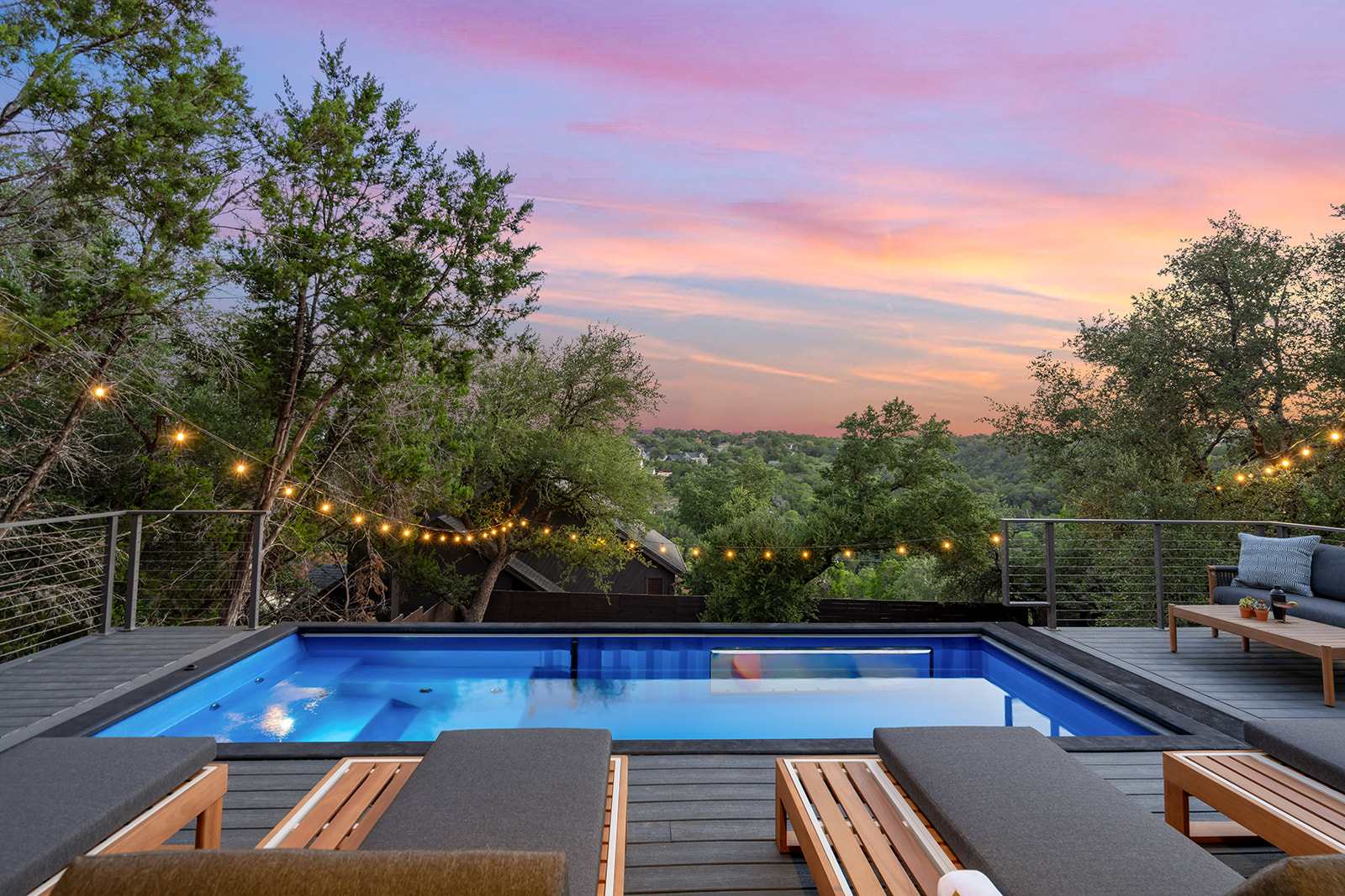 Luxe Pool, Fire Pit, Lake Views | Sundown Social