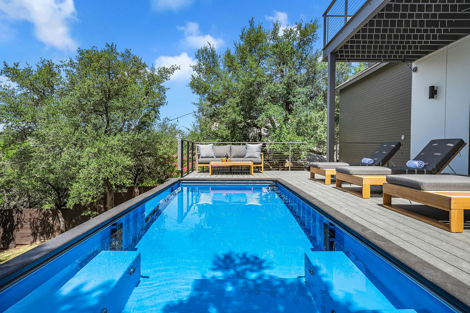Luxe Pool, Fire Pit, Lake Views | Sundown Social
