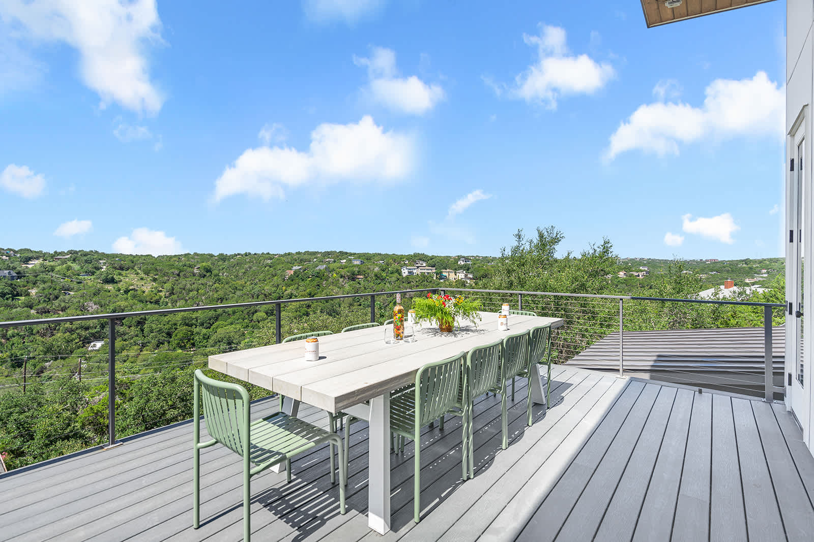 Luxe Pool, Fire Pit, Lake Views | Sundown Social