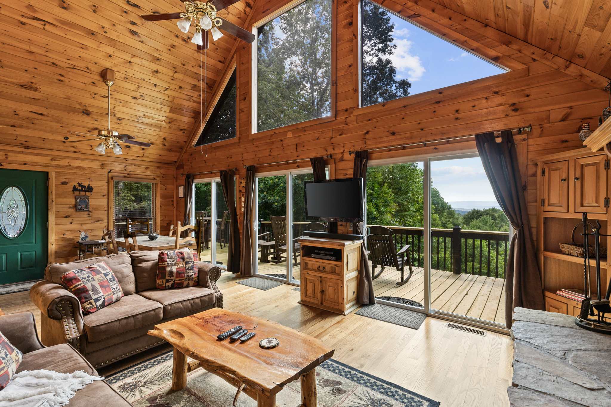Mountain Views-Hot Tub-Games-Pool & Foosball | Morganton Vacation