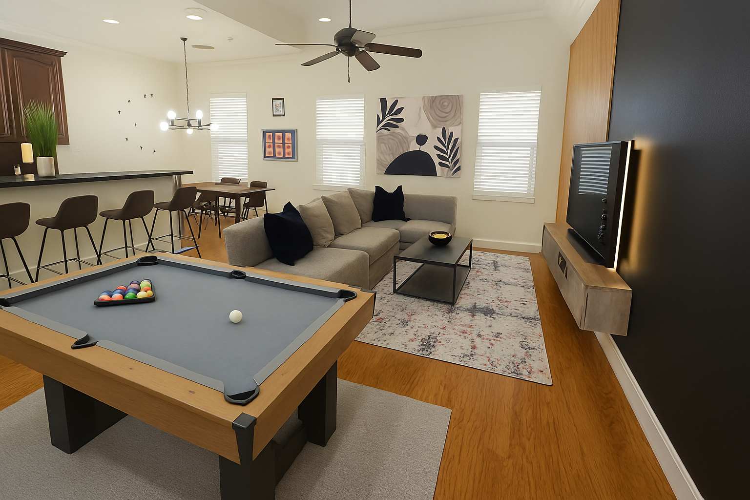 Jacuzzi Oasis And Stylish Comfort - Charming Galleria Retreat - Houston, TX