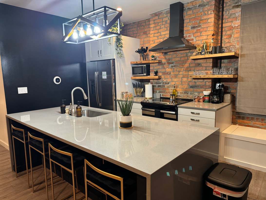 🌿 The Fig House by Jungle House | 5,800+ Reviews | Downtown & Short...