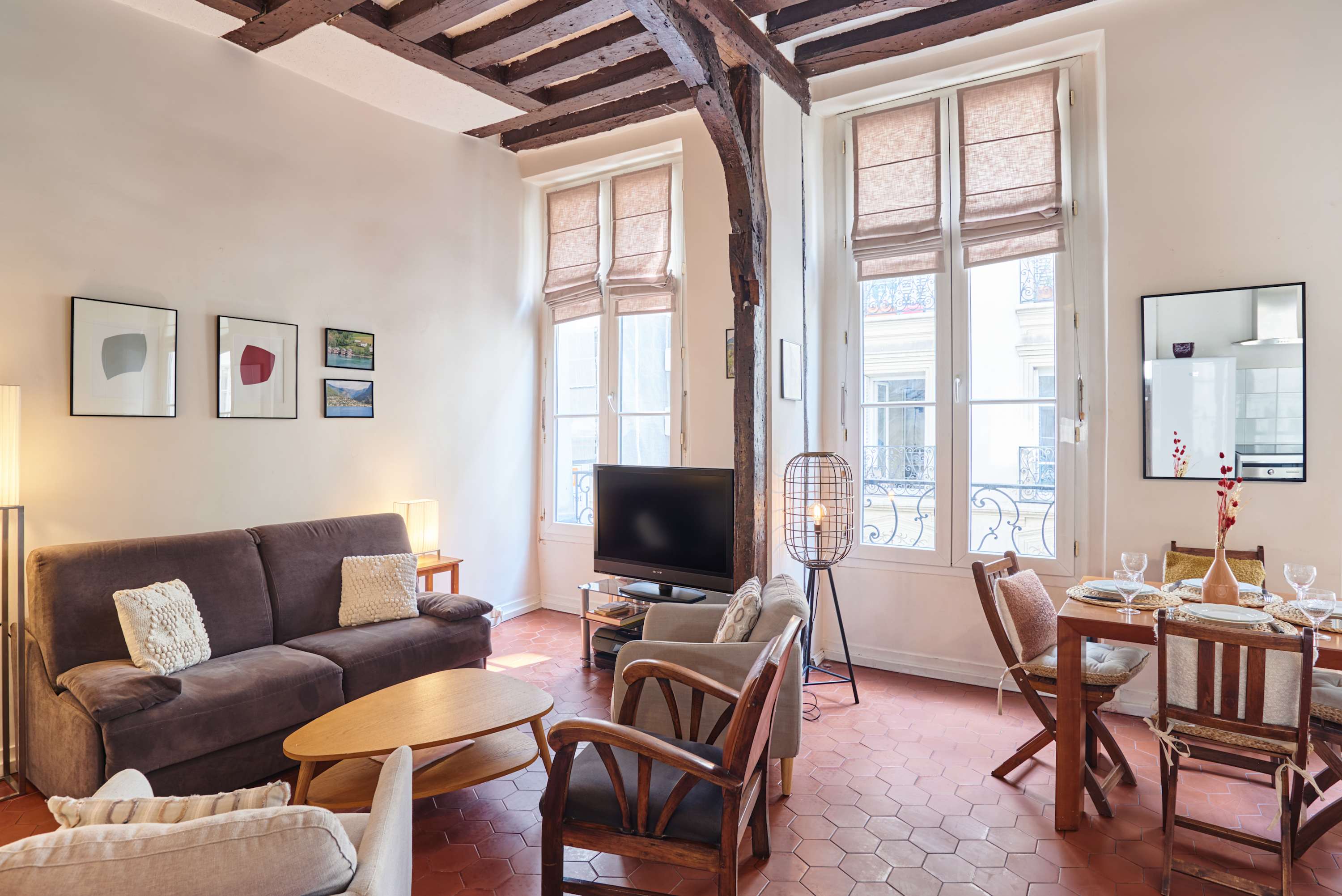 Charming Apartment with AC- Heart of Le Marais — Paris, Île-de-France — vacation rental