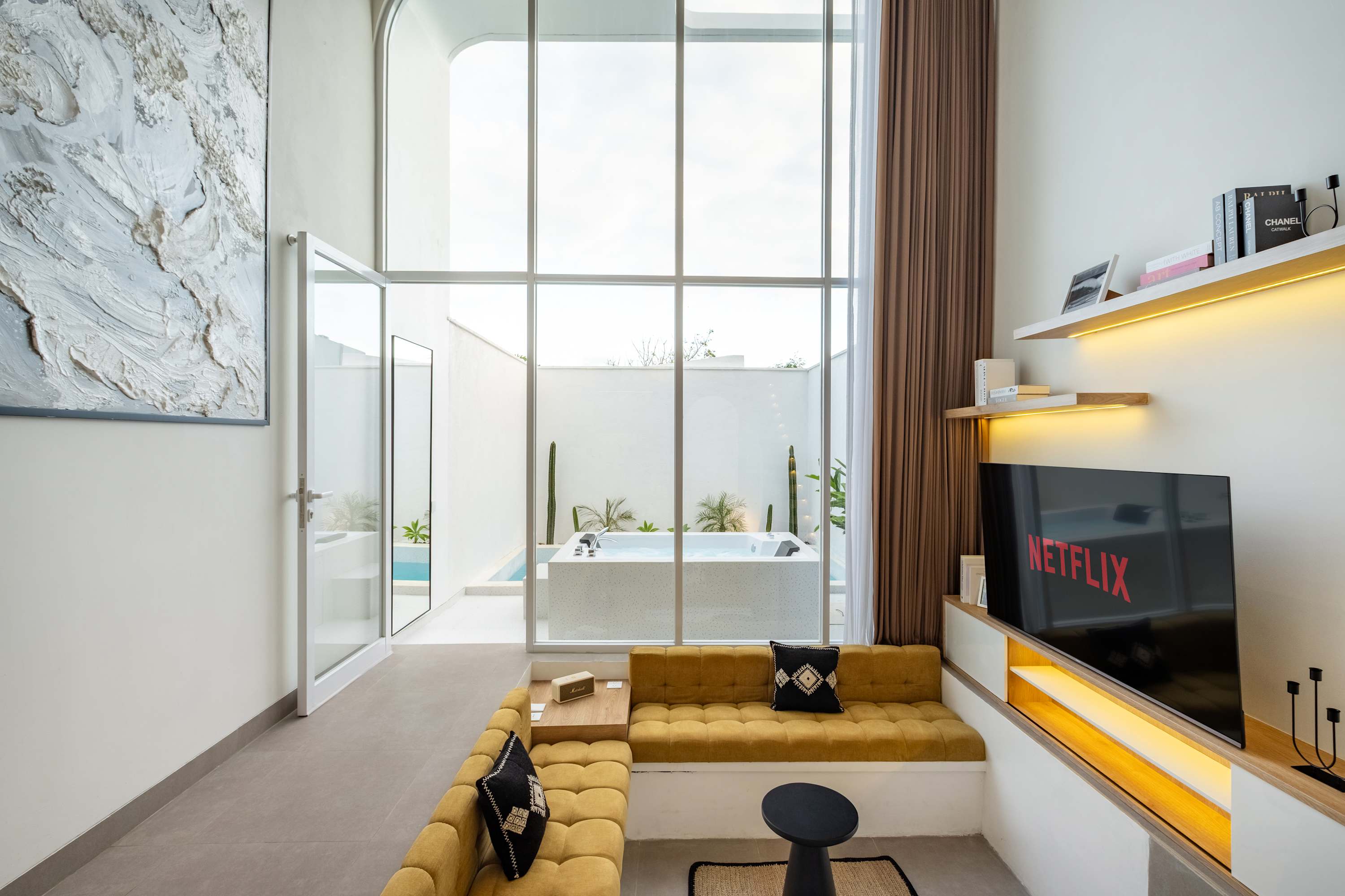 Romantic Loft with Cinema & Jacuzzi — South Kuta, Bali — vacation rental
