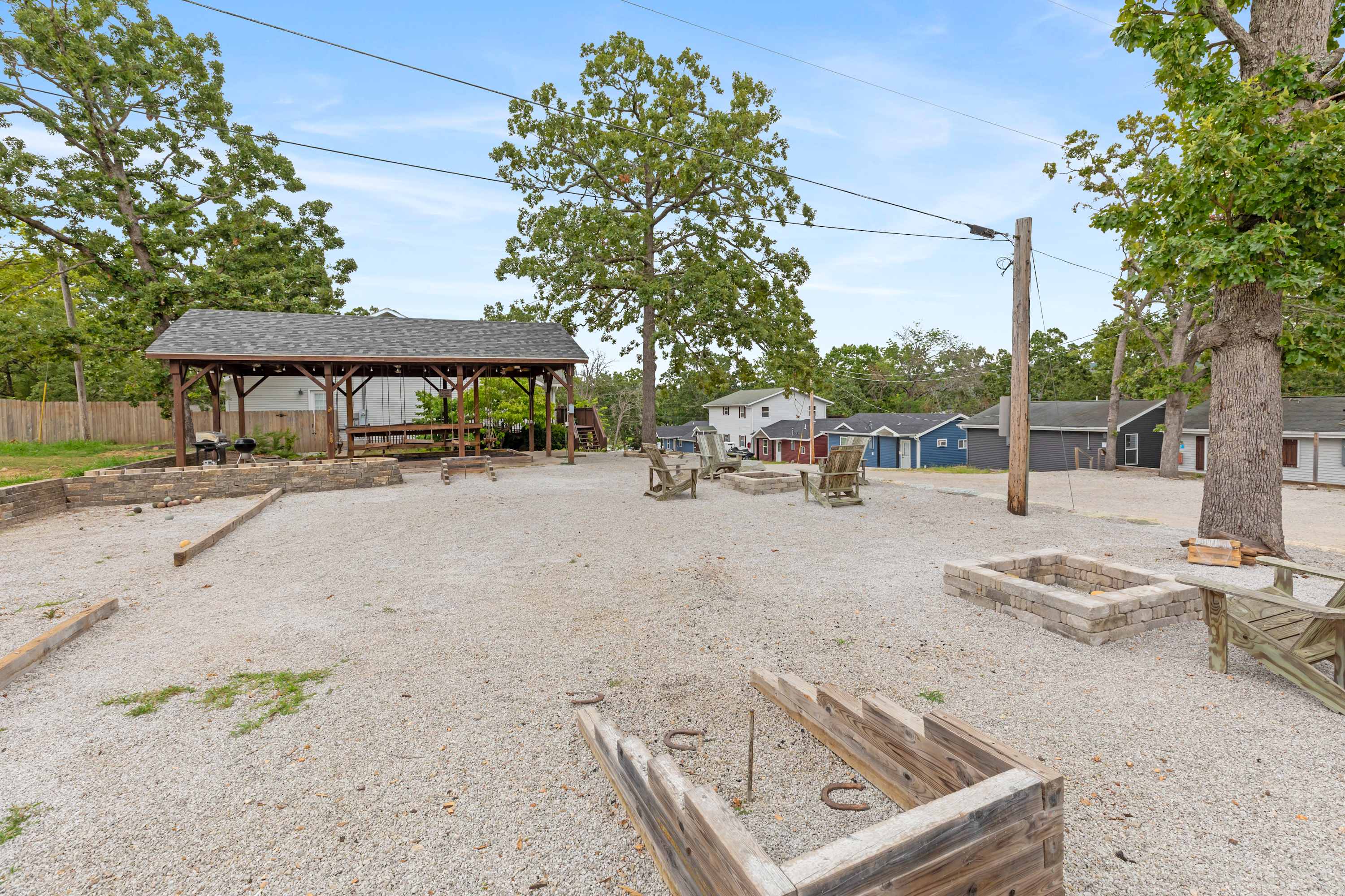 Game area with horseshoes