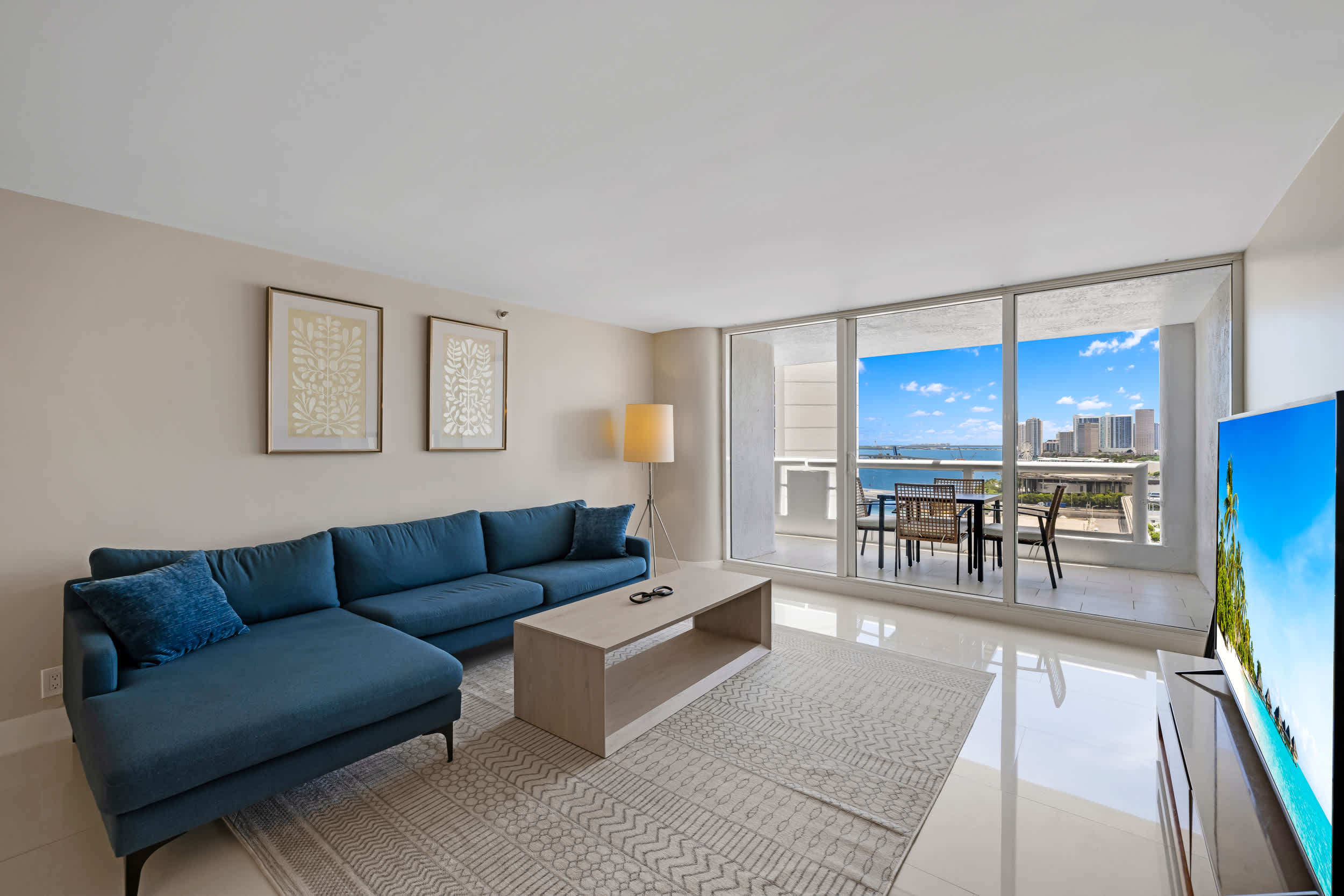 Premium Amenities | Central Location | StayCozy