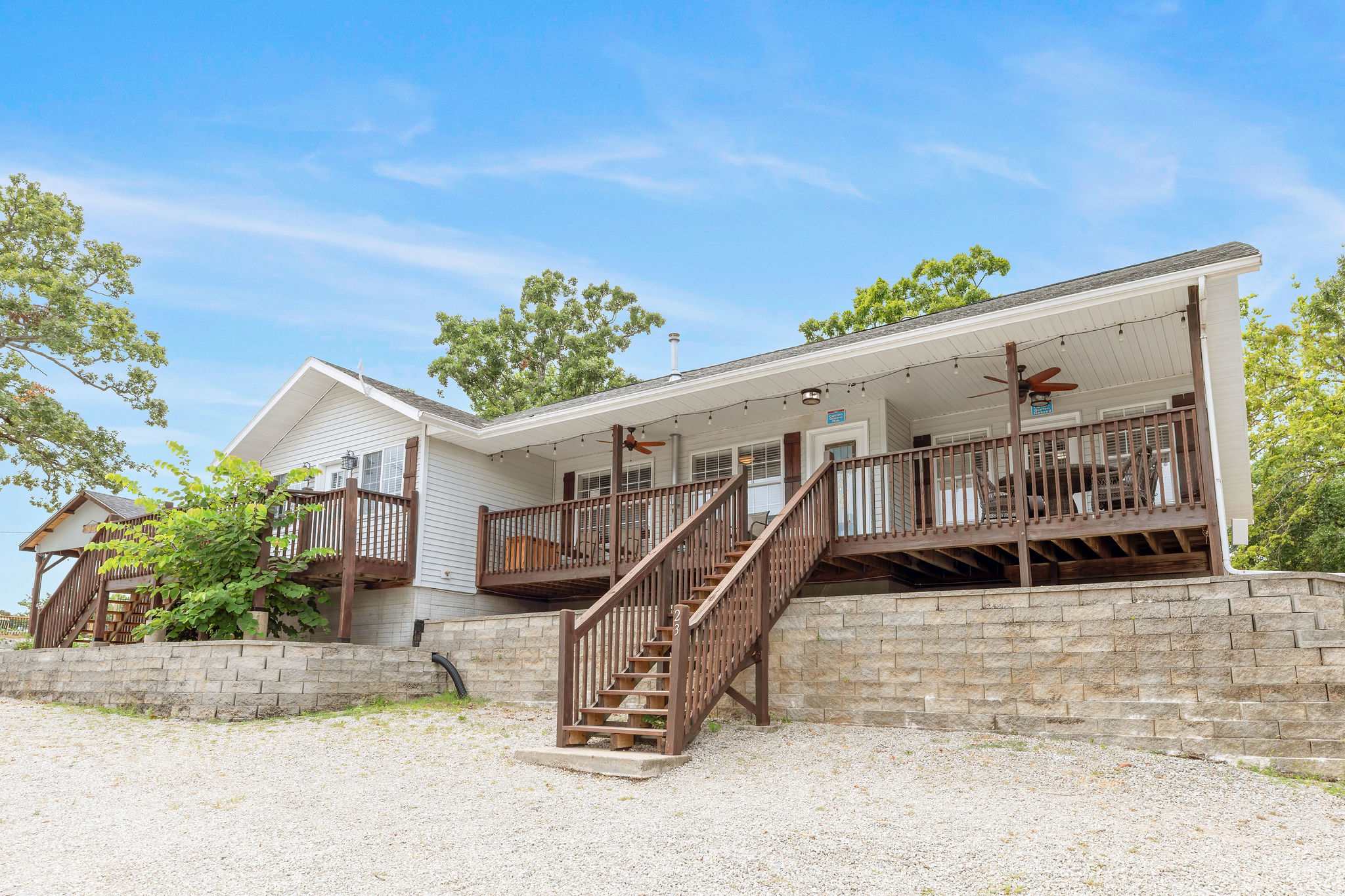 Lighthouse Lodge - Captain's Quarter - Boat Slip Access — Kimberling City, MO — vacation rental