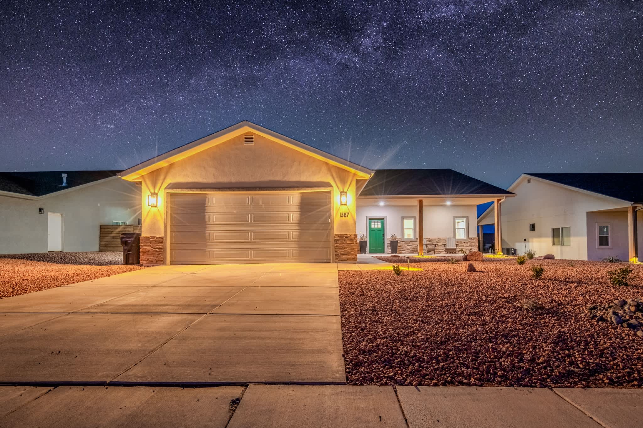 3 King Suites + Private Hot Tub | Near Zion — Kanab, UT — vacation rental