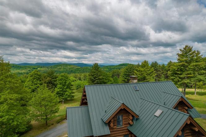 Hot Tub, Firepit, Mtn Views! | Spruce Moose Lodge