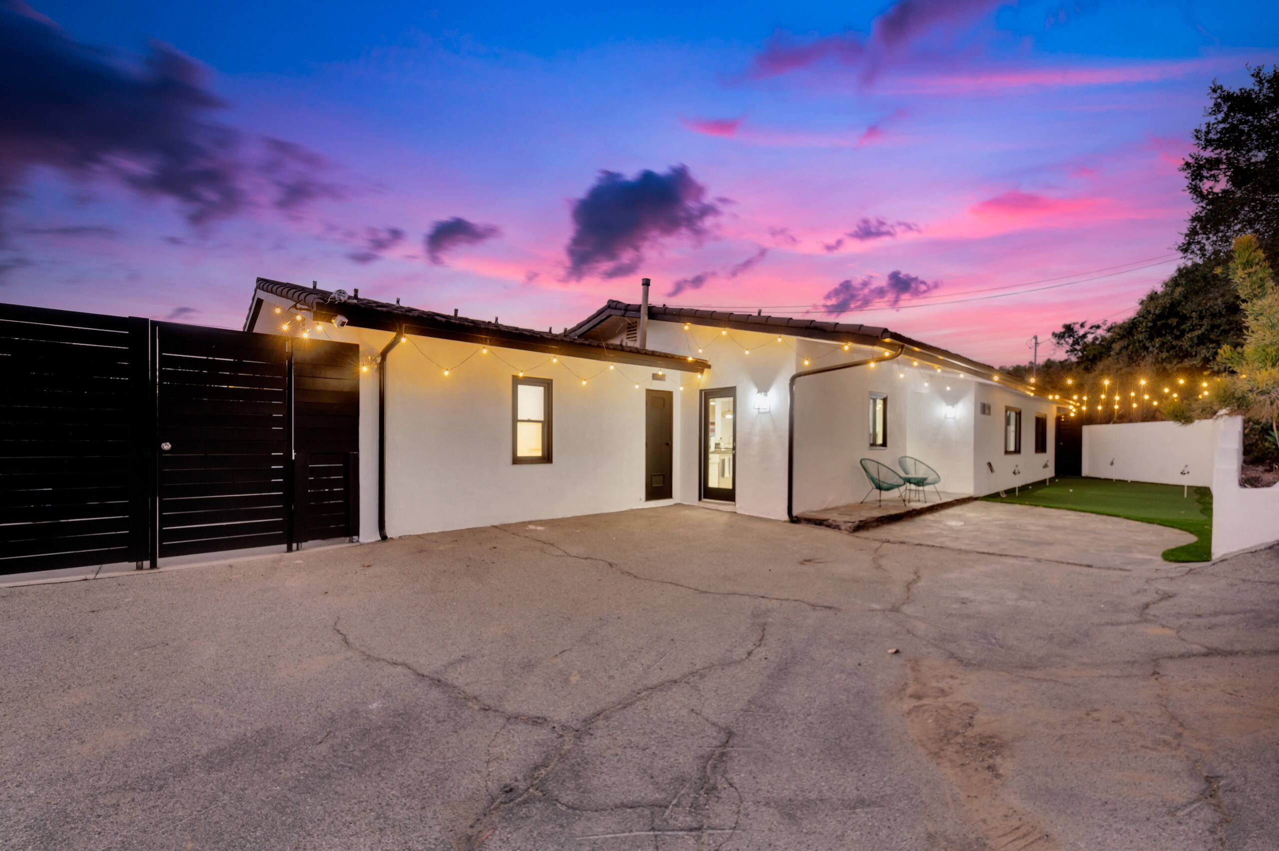 Hilltop Studio City Home · Pool & Views