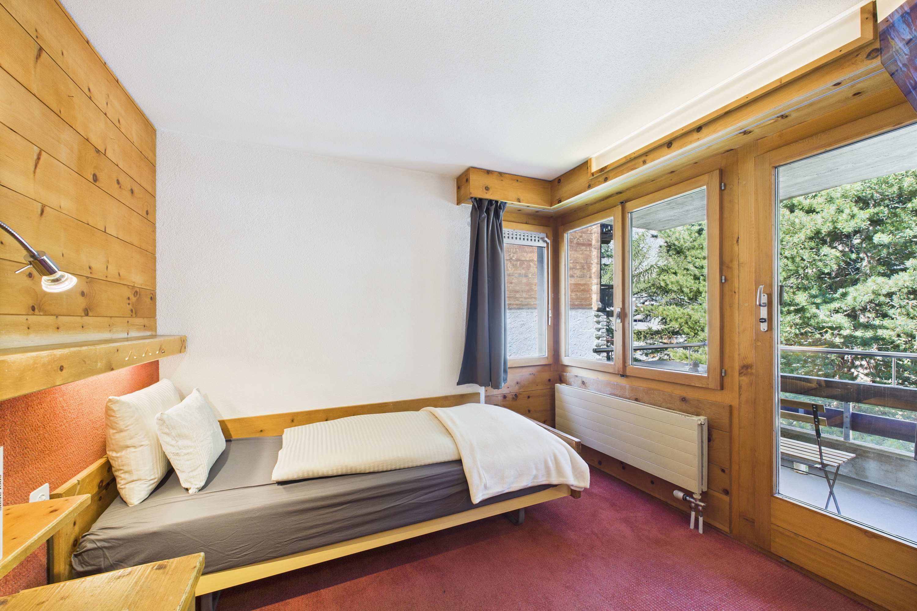 Central Single Room in Saas-Fee | Self Check-in — 14
