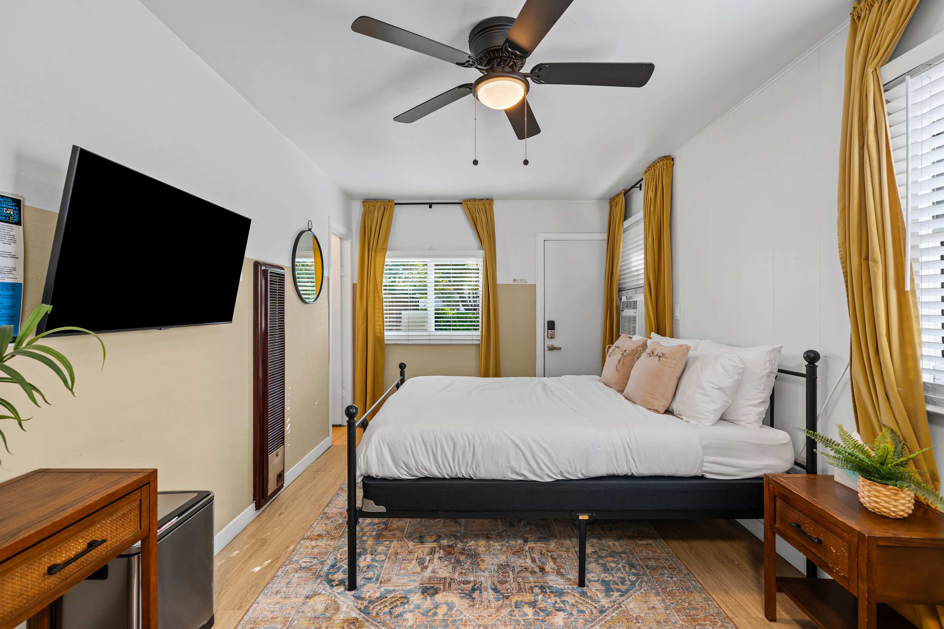 SD Getaway - Boho Studio, Spacious Yard w/ BBQ - Foto 7
