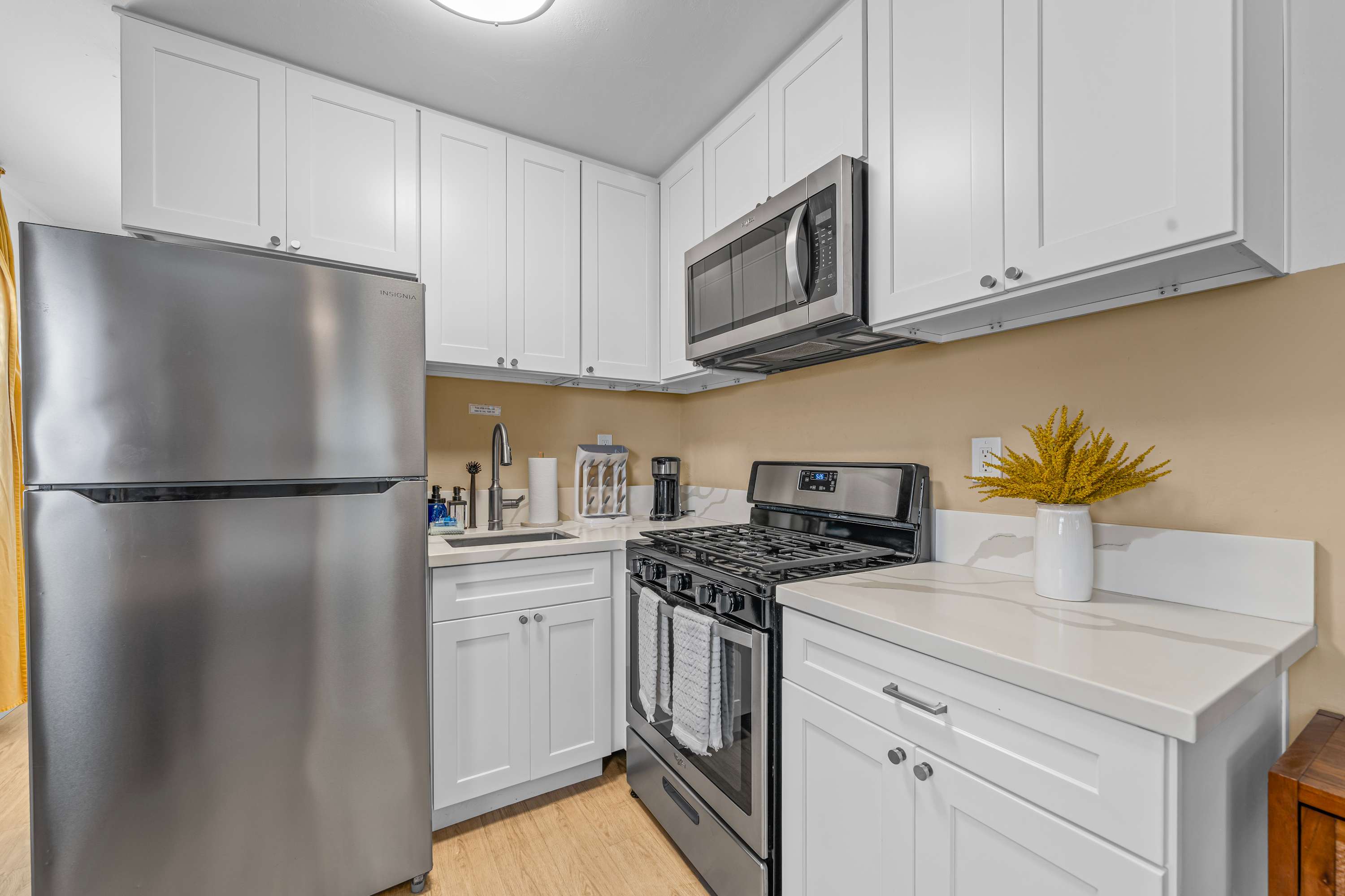 SD Getaway - Boho Studio, Spacious Yard w/ BBQ - Foto 18