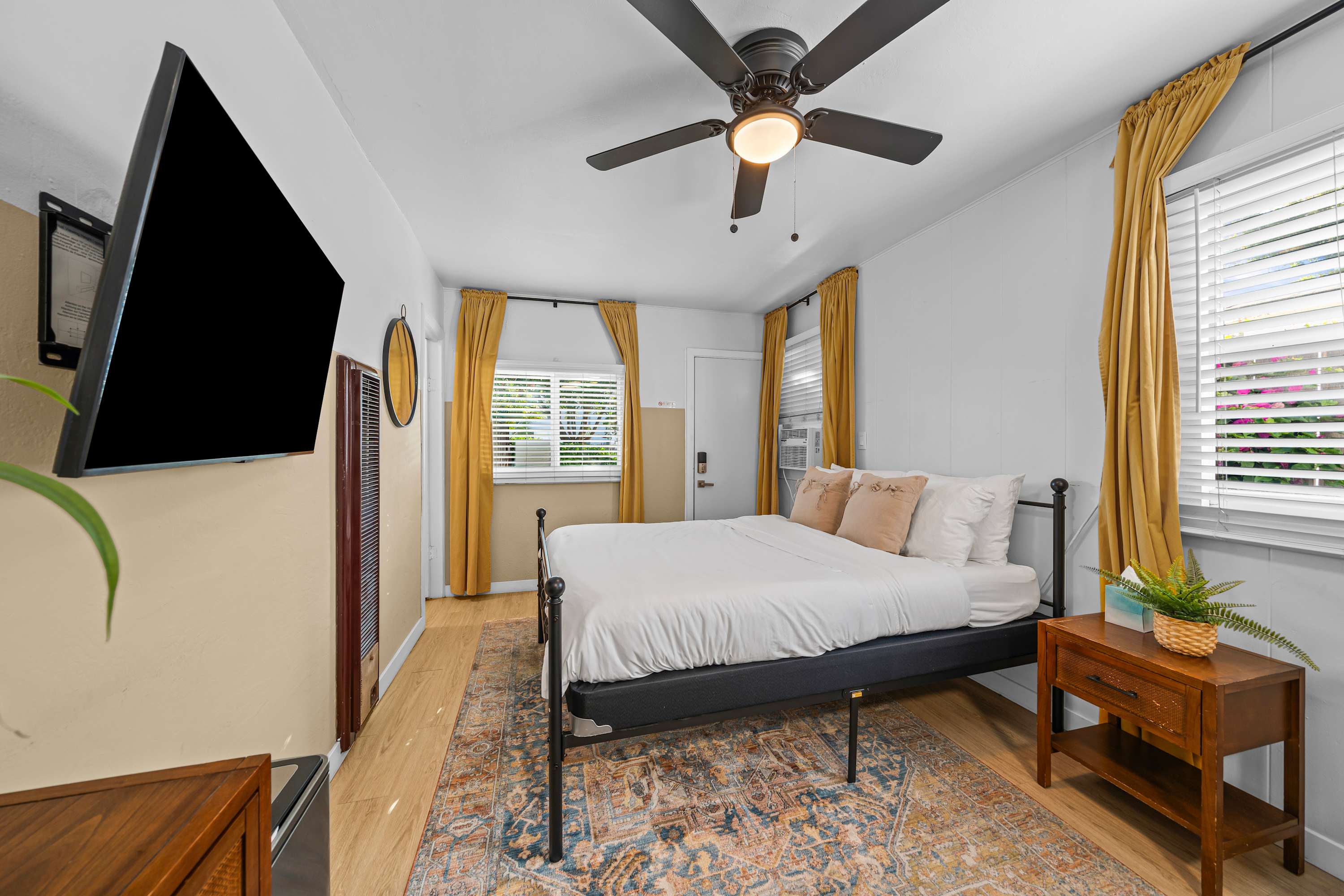 SD Getaway - Boho Studio, Spacious Yard w/ BBQ - Foto 9