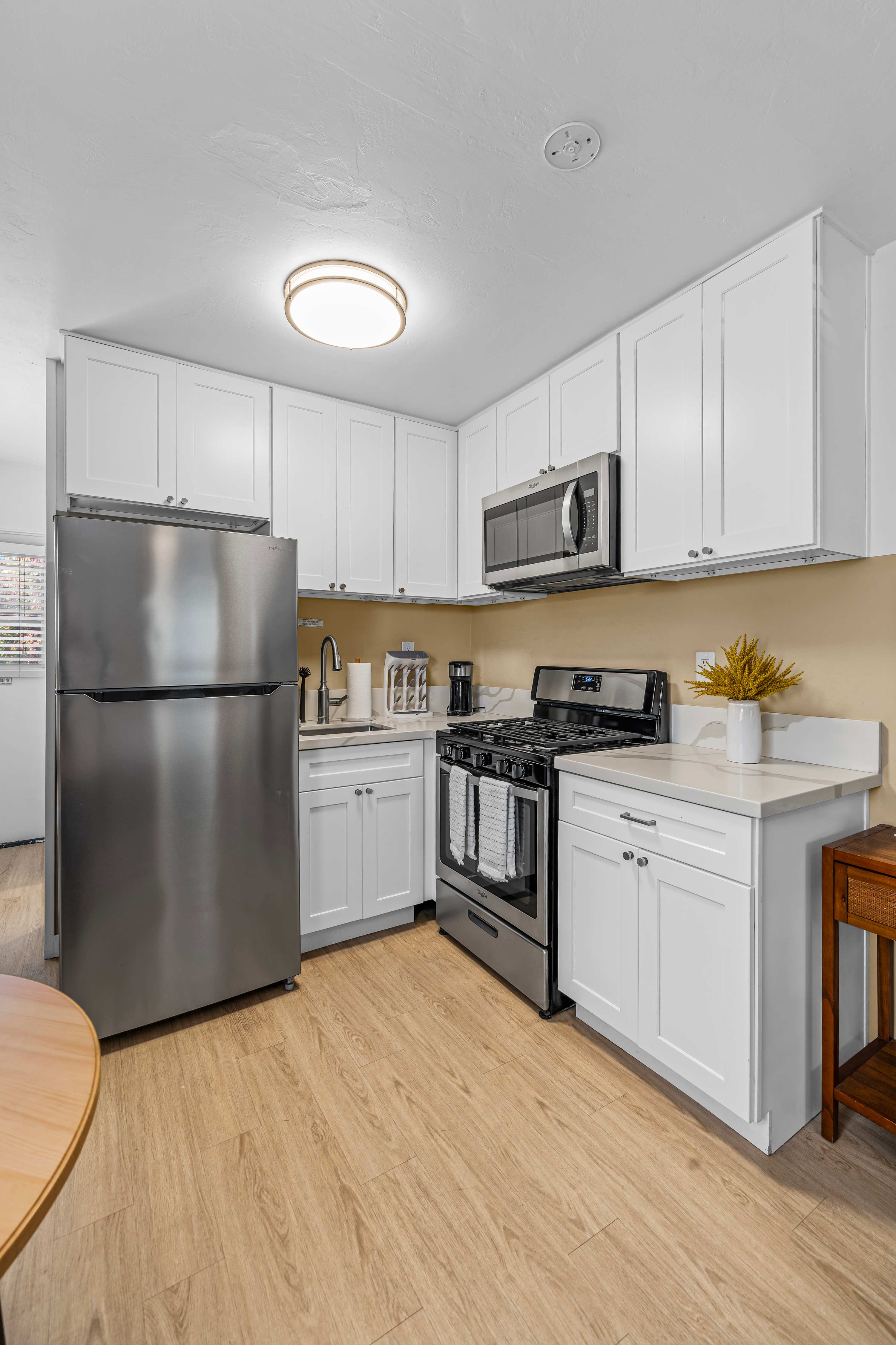 SD Getaway - Boho Studio, Spacious Yard w/ BBQ - Foto 17