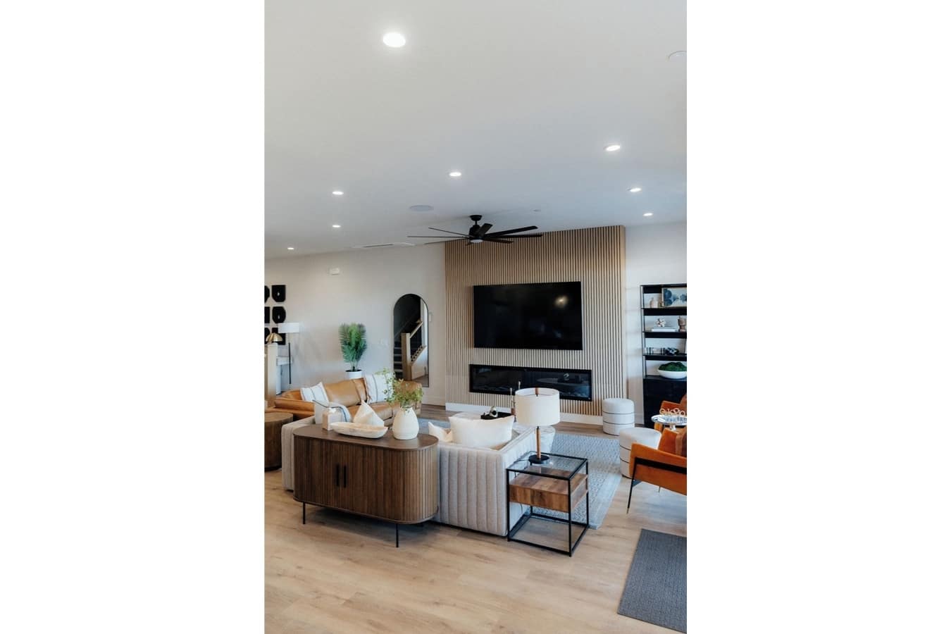 Frankie's Place in Pecan Valley Resort with Pool | Photo 24