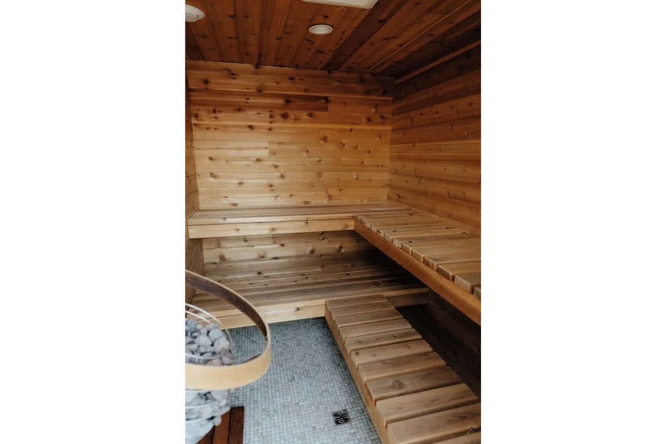 Frankie's Place in Pecan Valley Resort with Pool | Photo 12