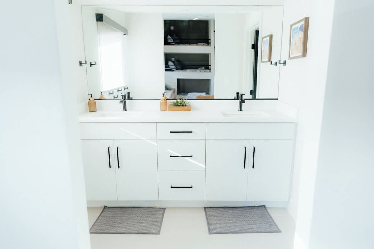 Frankie's Place in Pecan Valley Resort with Pool | Photo 40