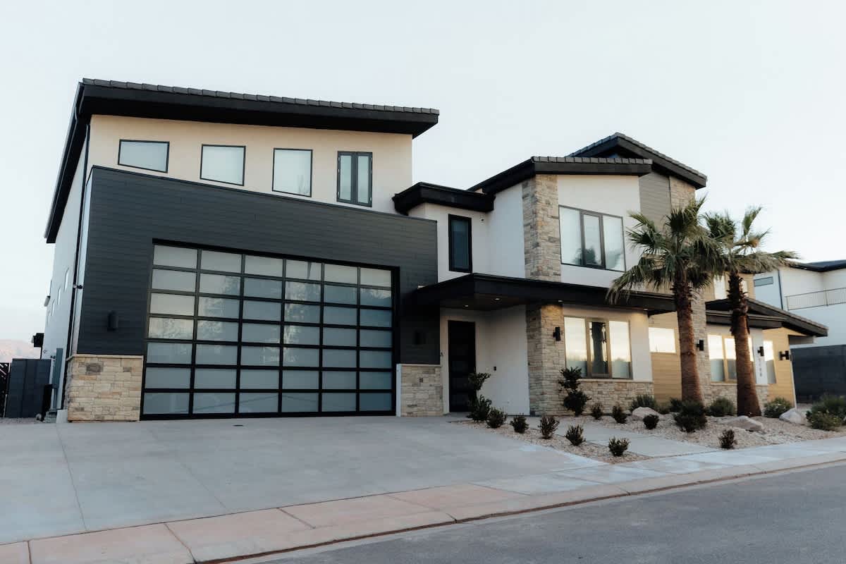 Frankie's Place in Pecan Valley Resort with Pool | Photo 9