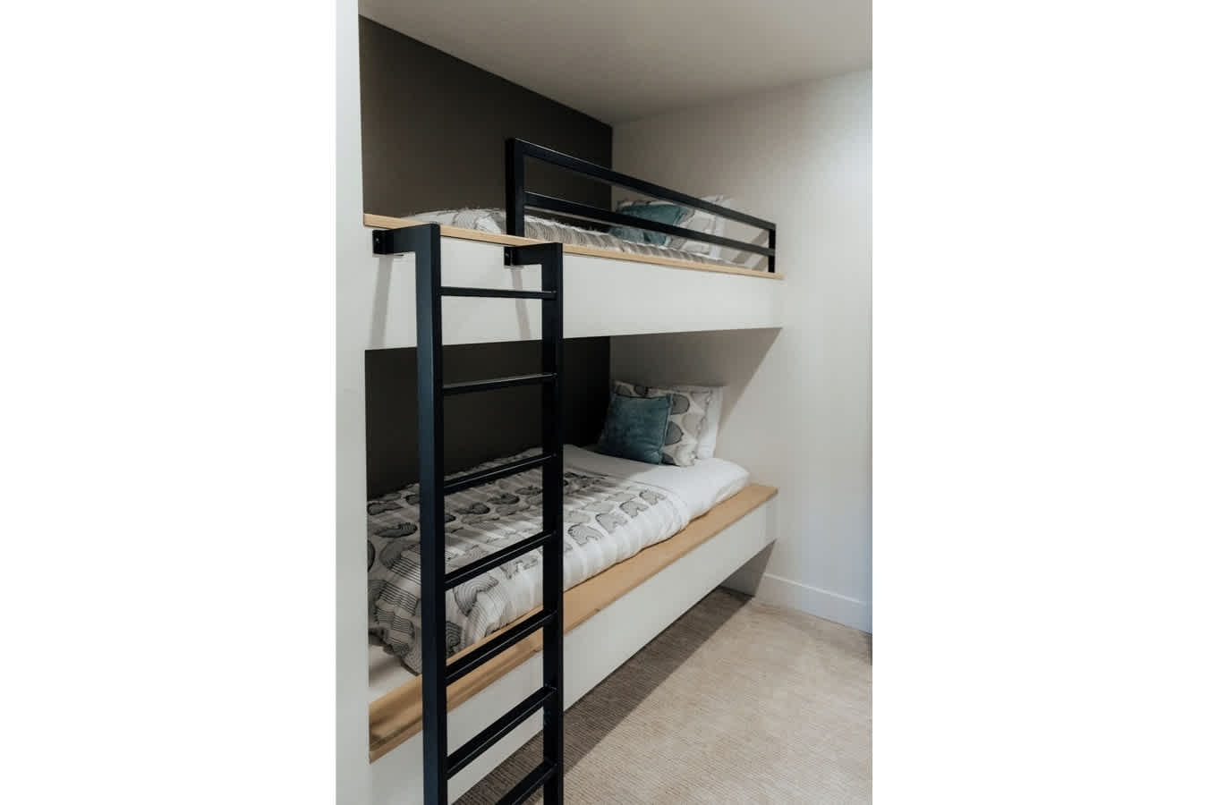 Frankie's Place in Pecan Valley Resort with Pool | Photo 57