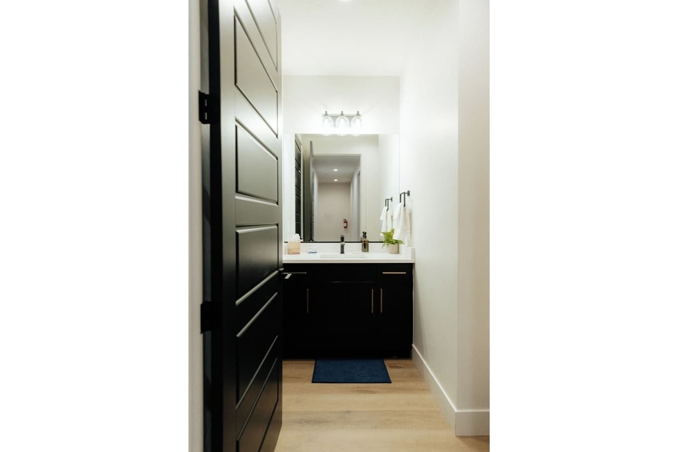 Frankie's Place in Pecan Valley Resort with Pool | Photo 139