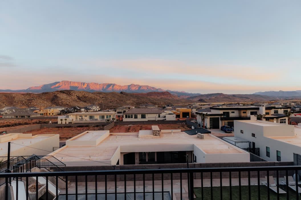 Frankie's Place in Pecan Valley Resort with Pool | Photo 163