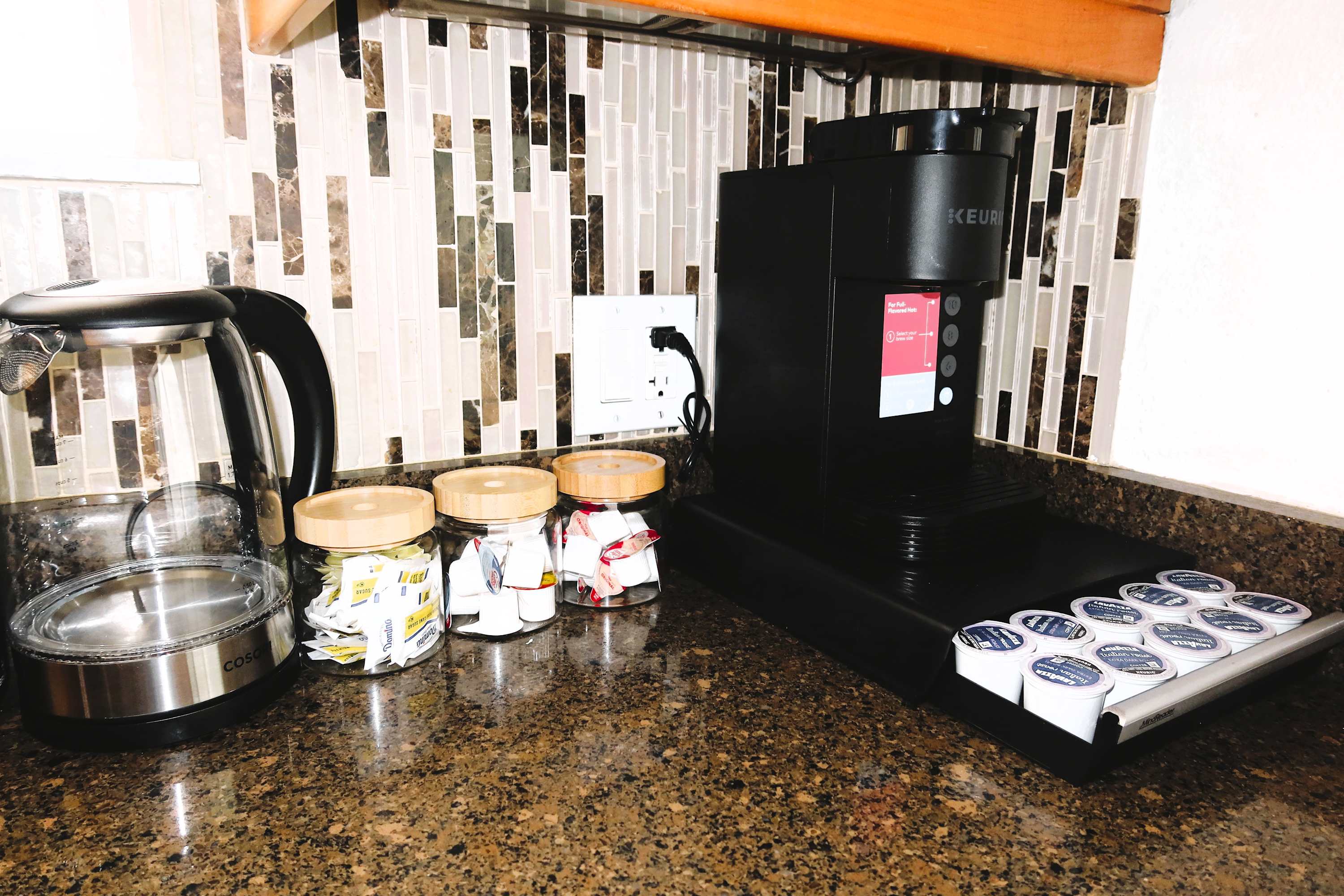 Heated Pool Home | Pet-Friendly | Minutes to Beach - Foto 24