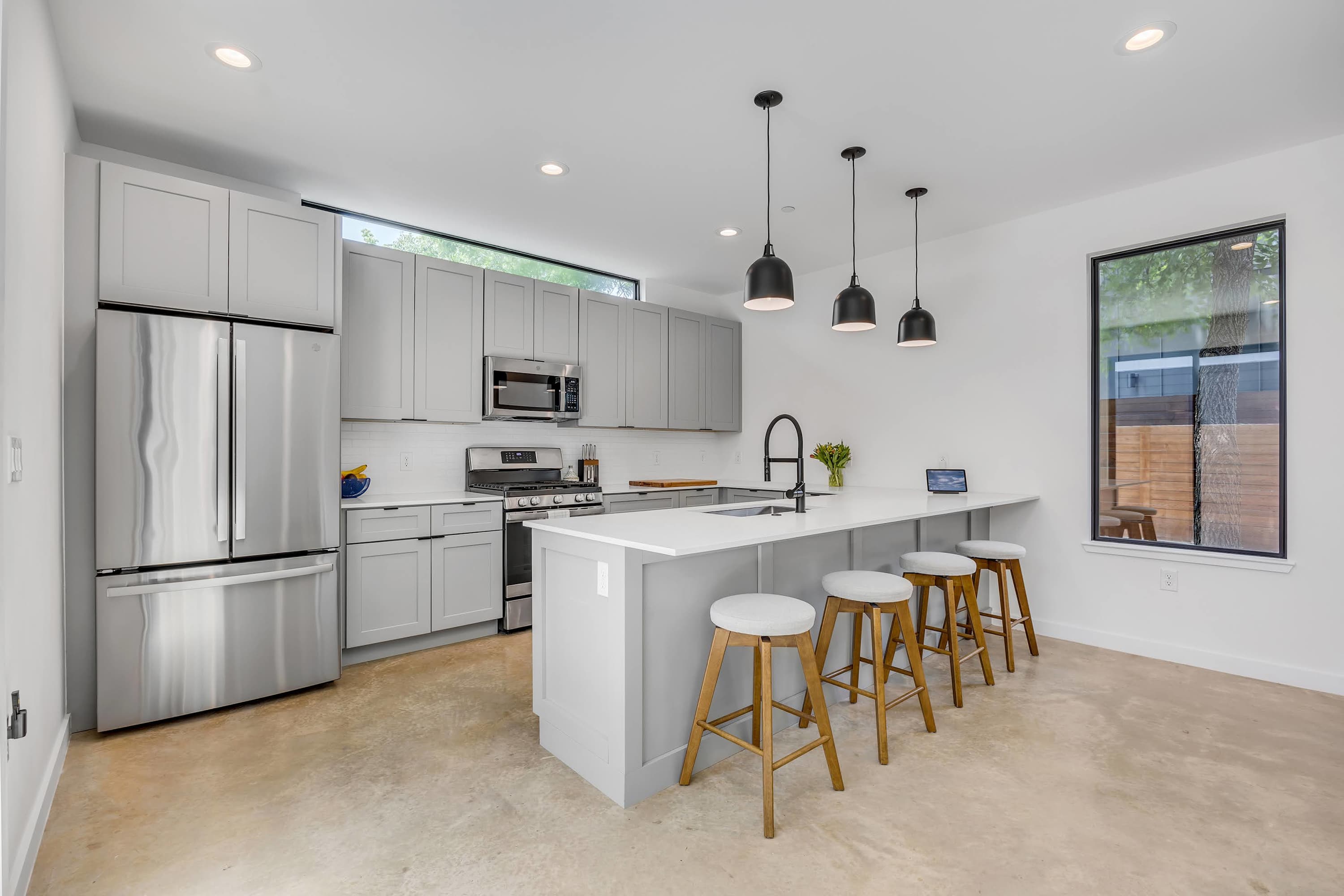 Bright Modern, Boggy Creek | Eastside Urban Dream