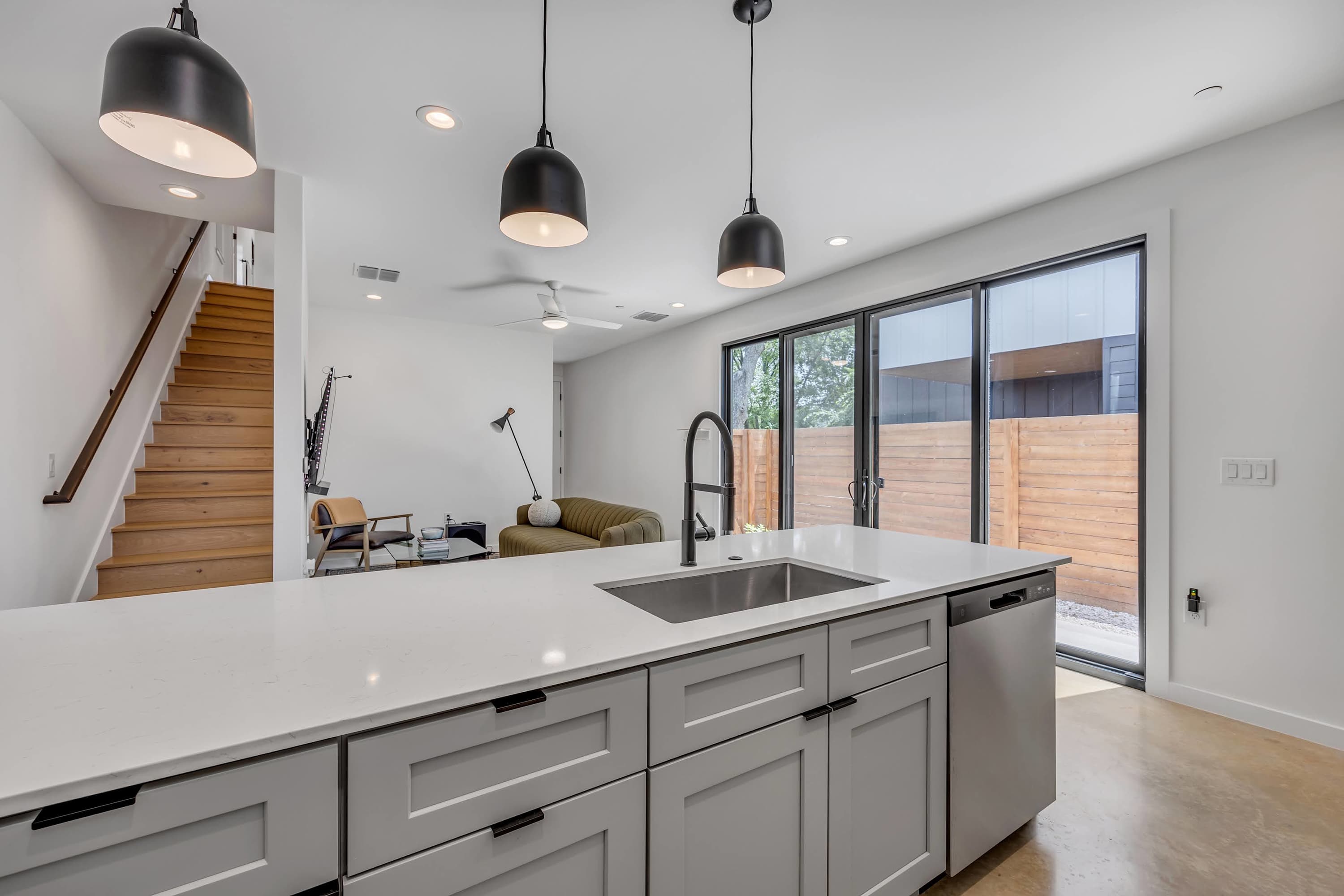 Bright Modern, Boggy Creek | Eastside Urban Dream