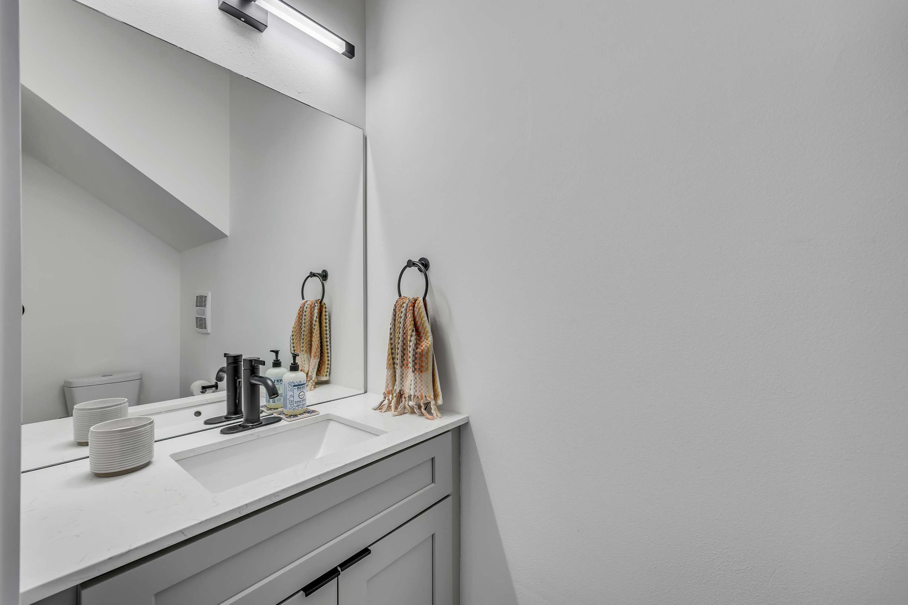 Bright Modern, Boggy Creek | Eastside Urban Dream