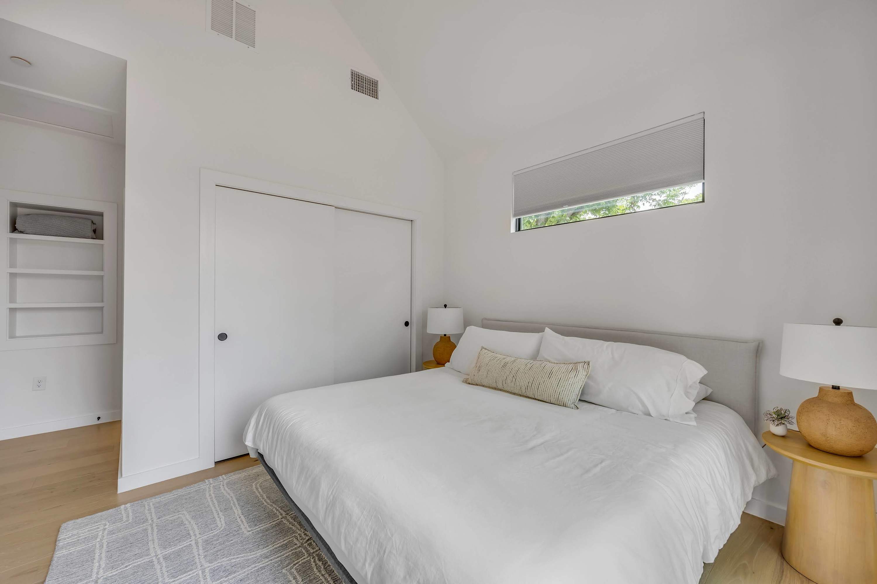Bright Modern, Boggy Creek | Eastside Urban Dream