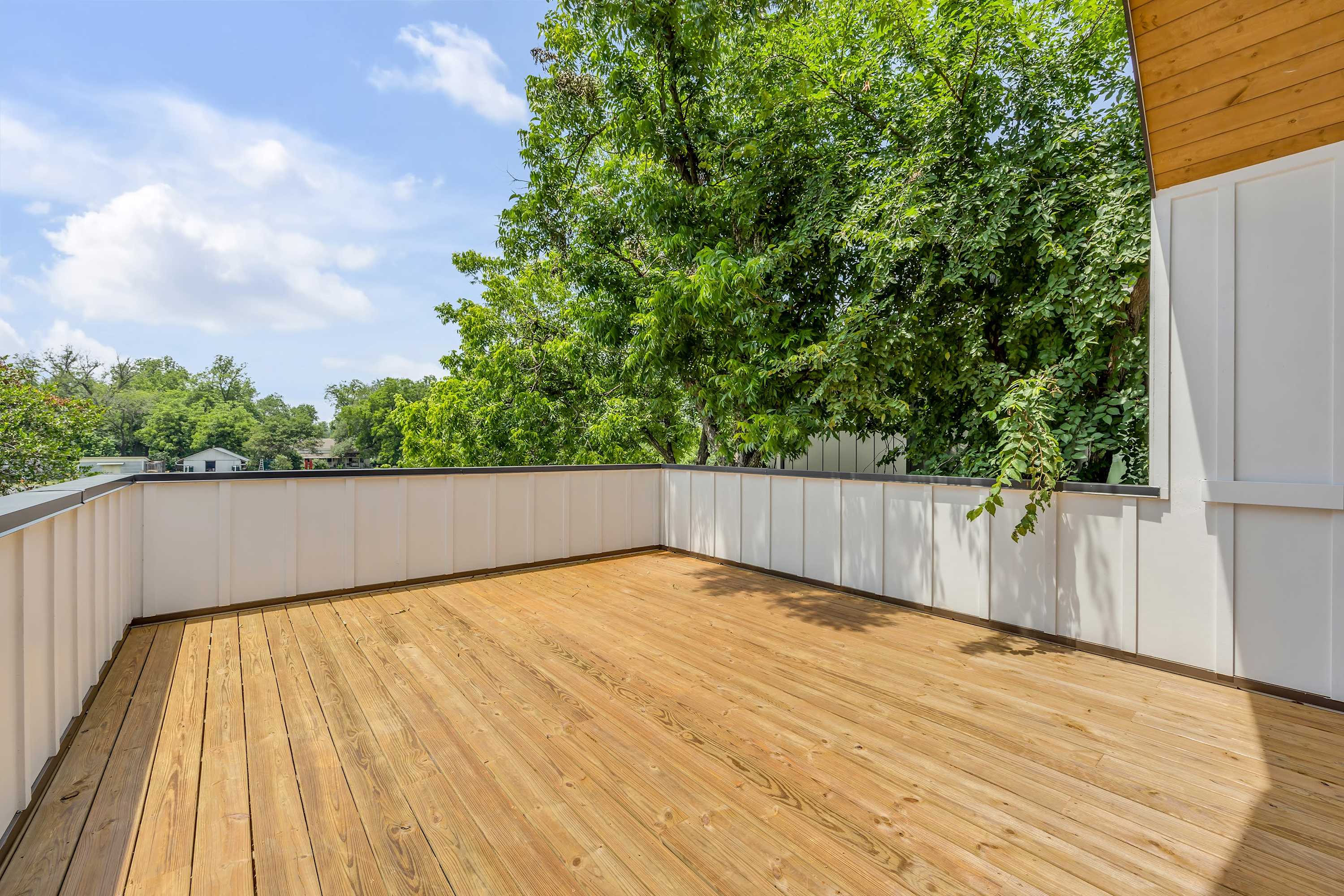 Bright Modern, Boggy Creek | Eastside Urban Dream