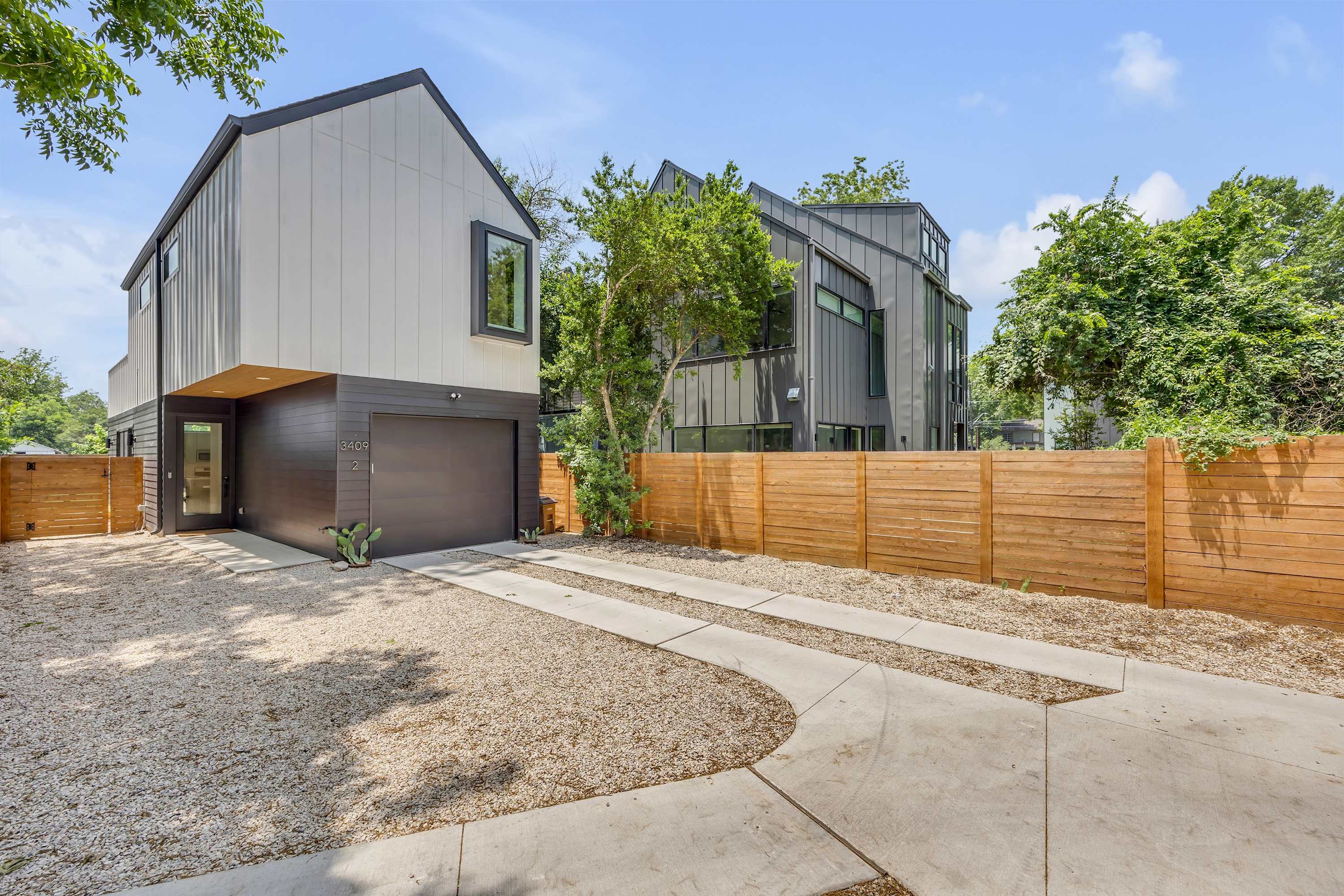 Bright Modern, Boggy Creek | Eastside Urban Dream
