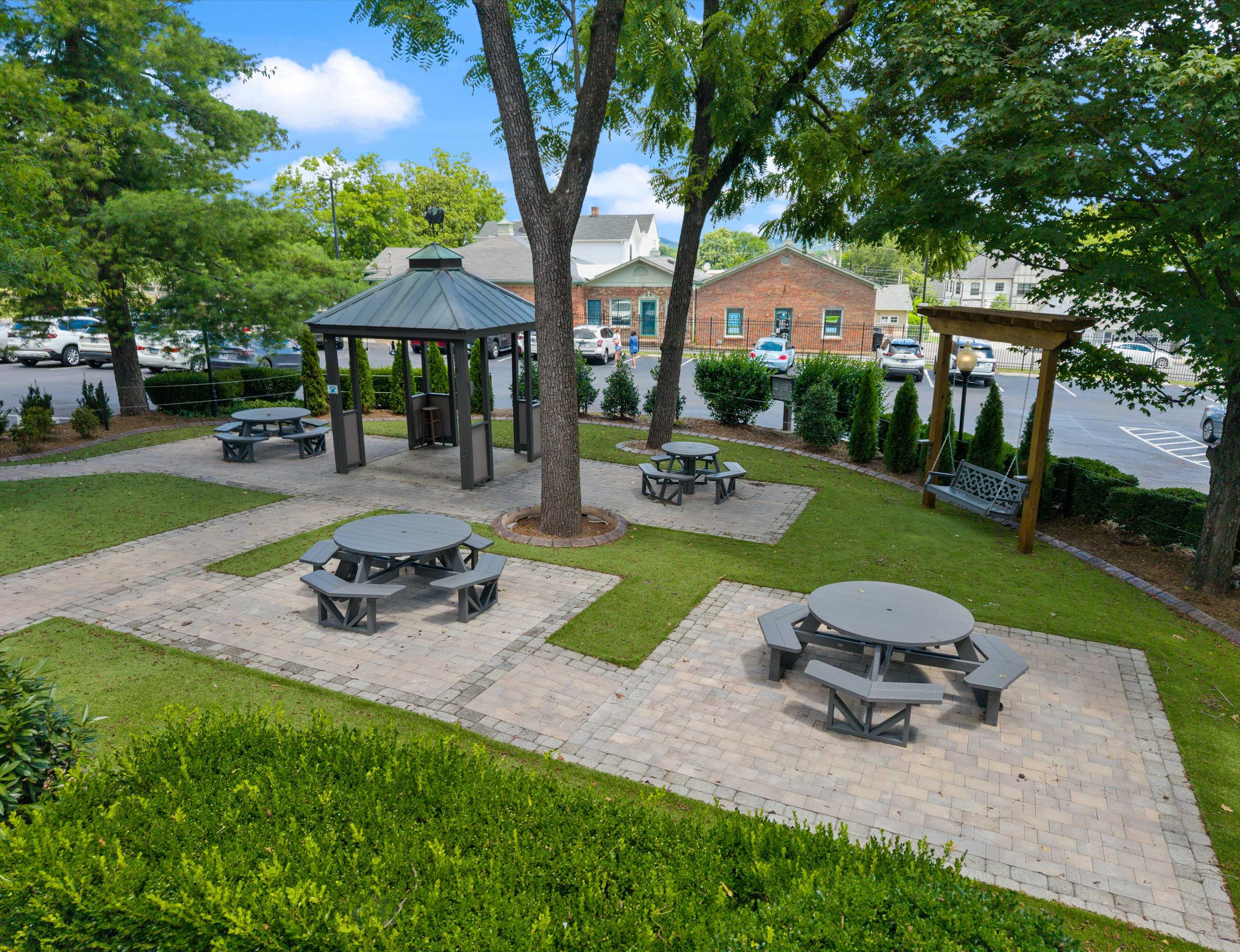 Grab a picnic table & lounge the day away in the sunny courtyard