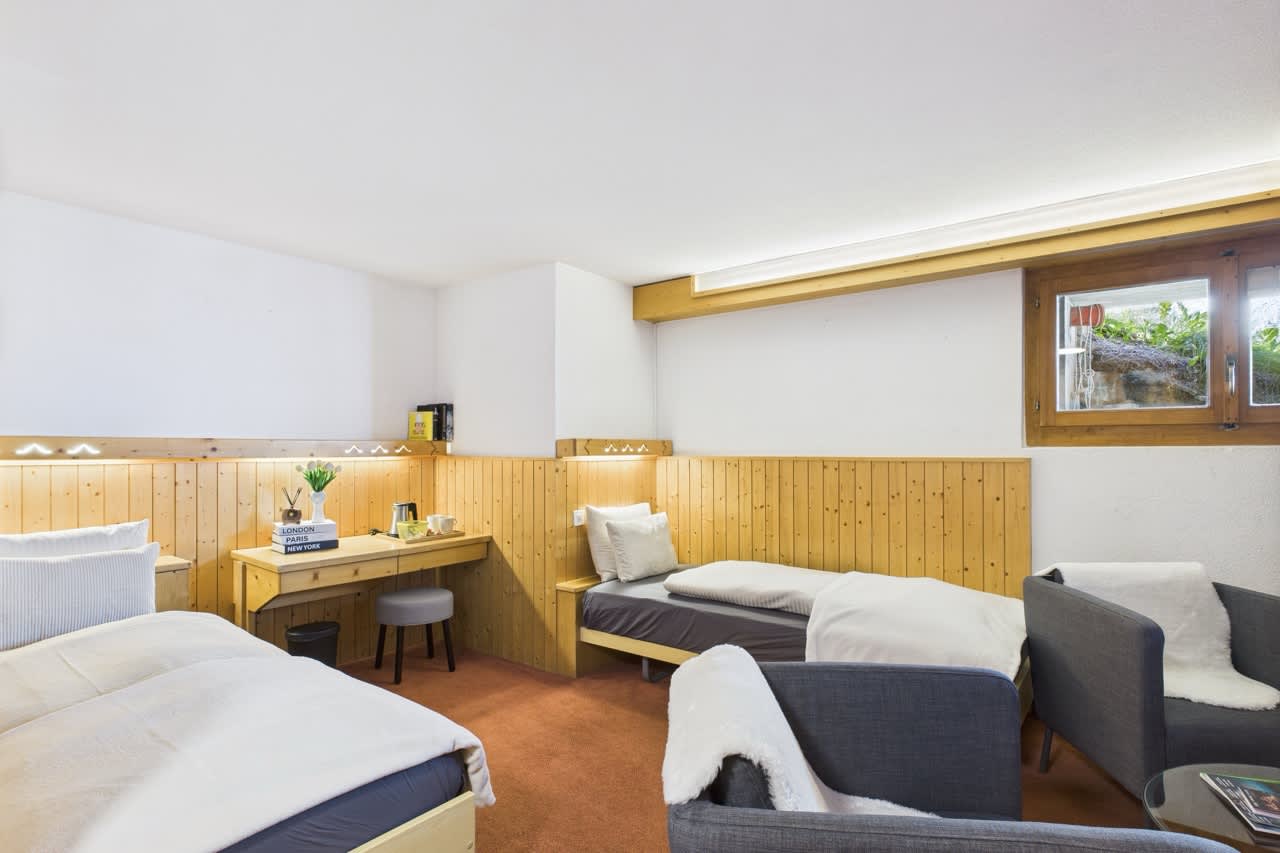 Central Twin Room in Saas-Fee | Self Check-in — 6