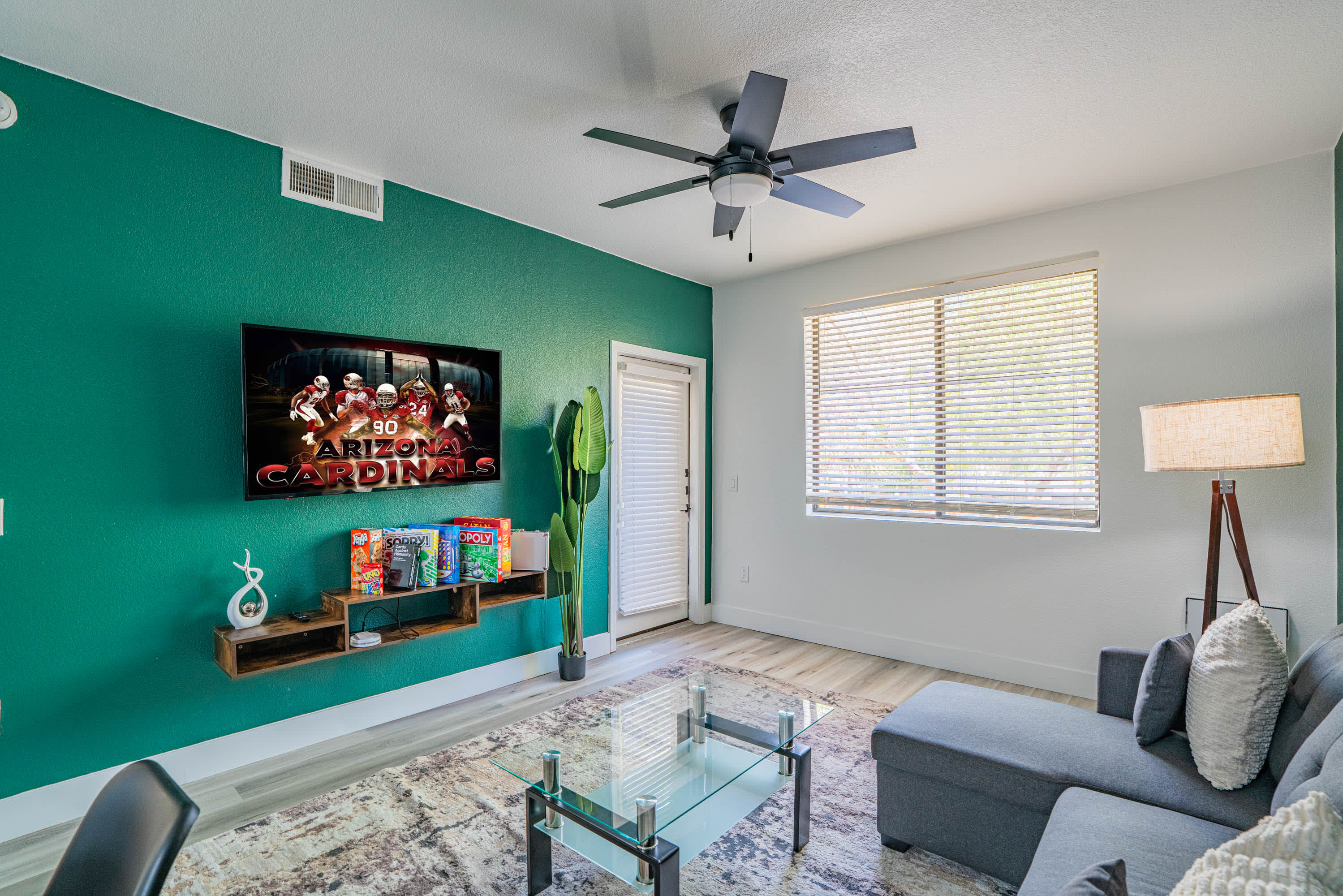 Stylish Oasis With Fast Wi-fi And Modern Amenities - Cozy Retreat - Glendale, AZ