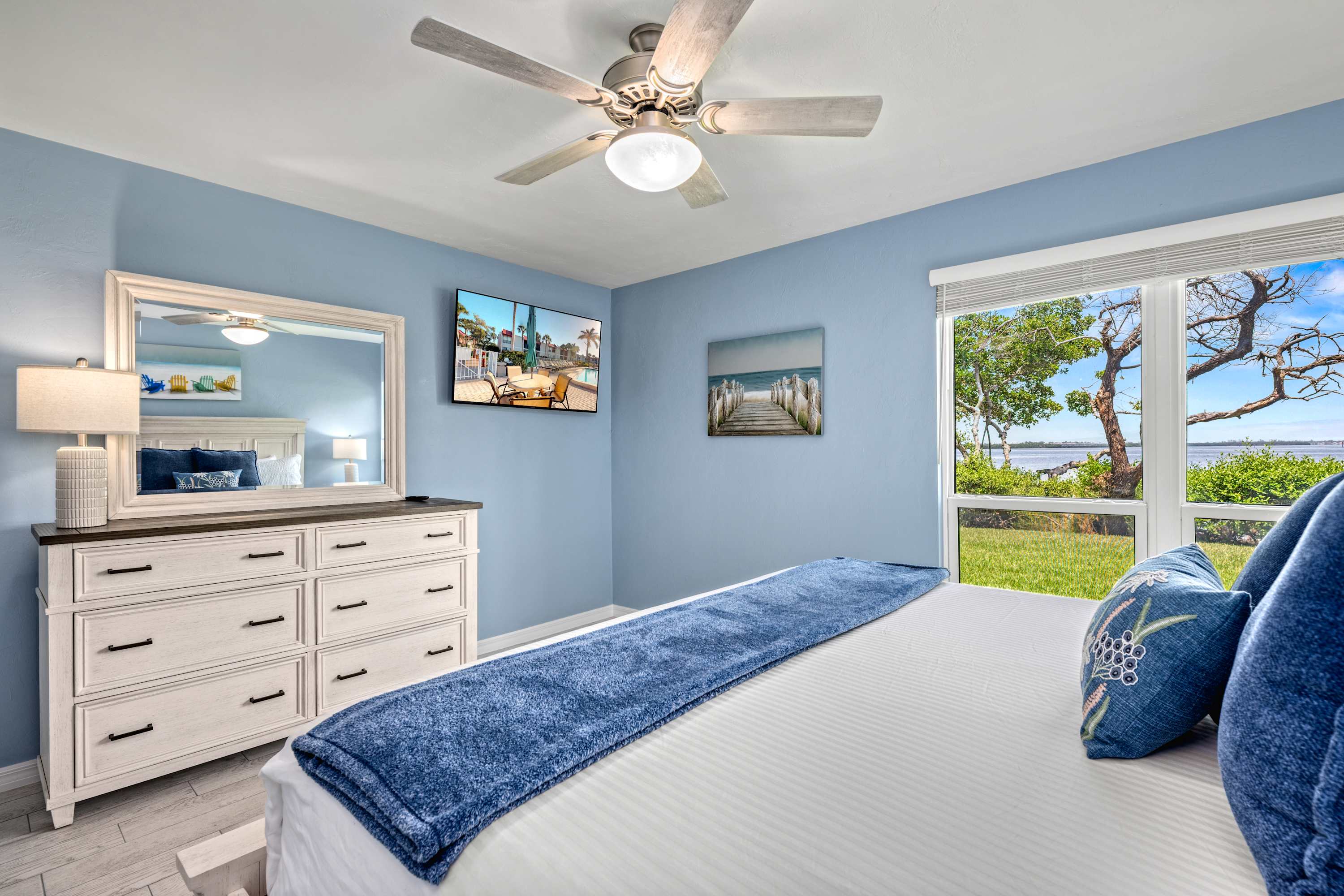 Dans Florida Condos Dolphin Bay at Runaway Bay 3