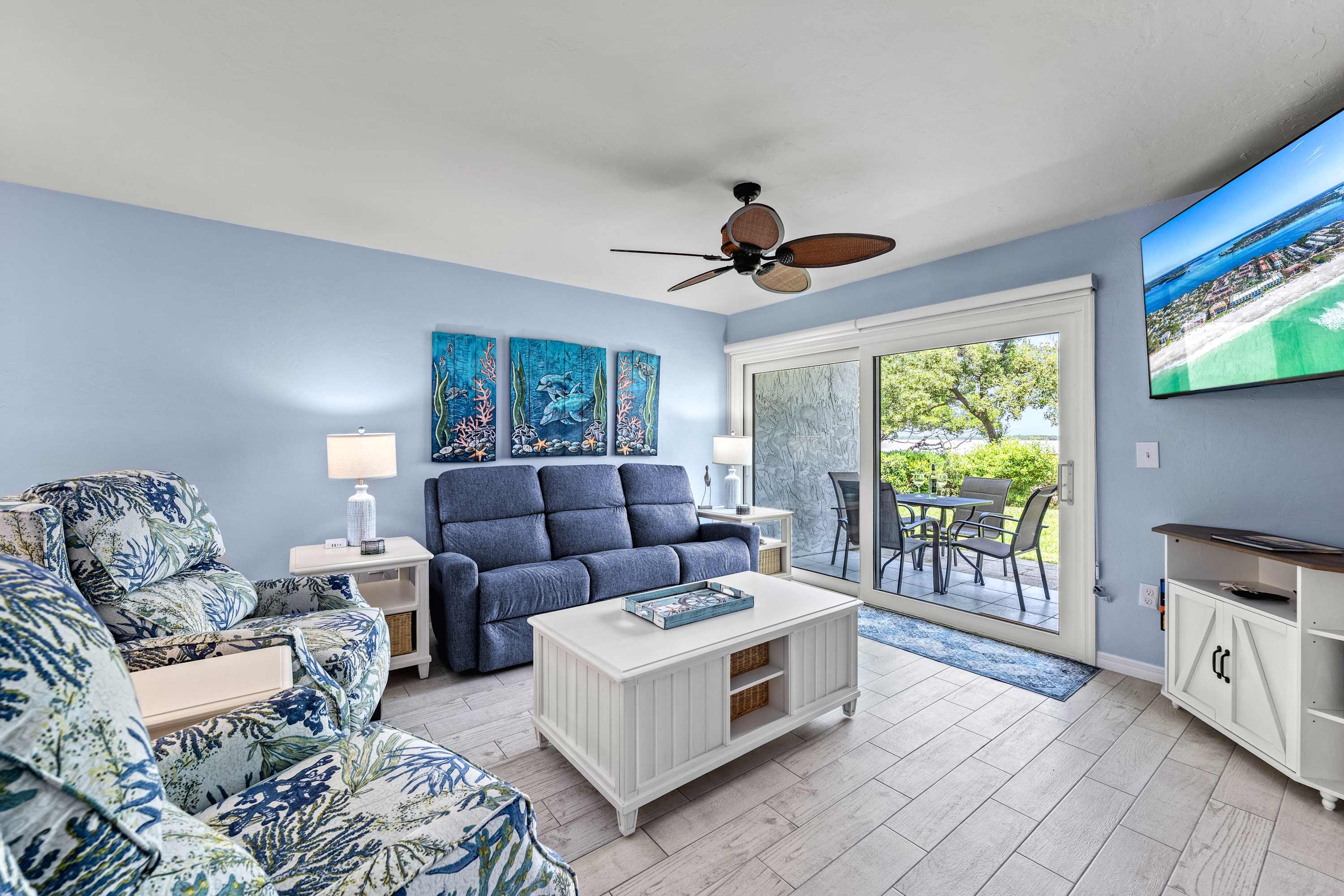 Dans Florida Condos Dolphin Bay at Runaway Bay 6