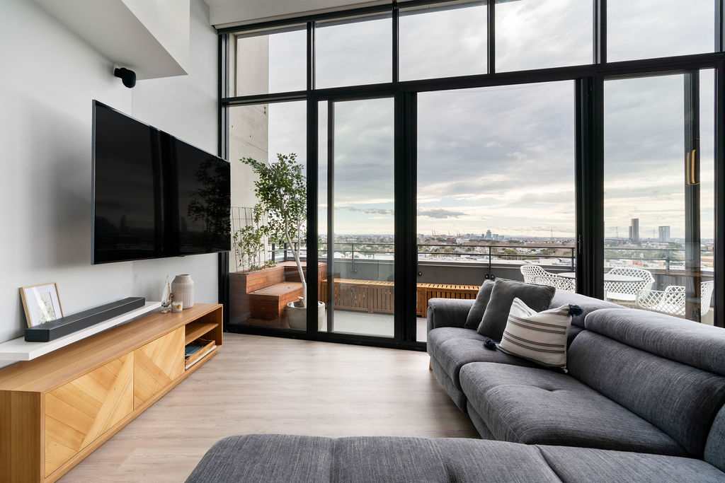City Meets The Sea | Melbourne Penthouse