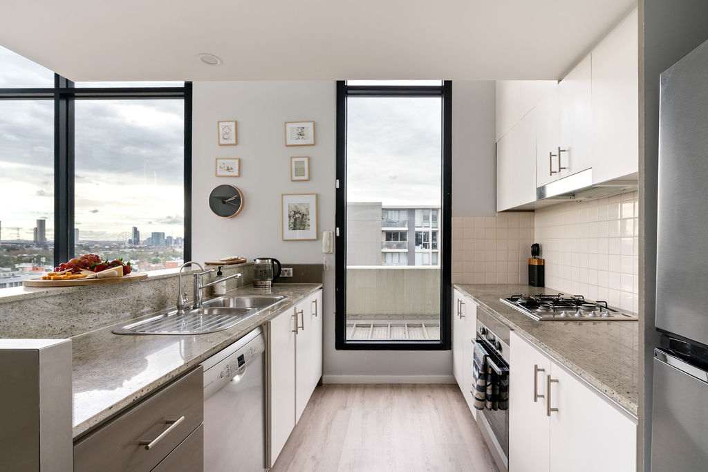 City Meets The Sea | Melbourne Penthouse