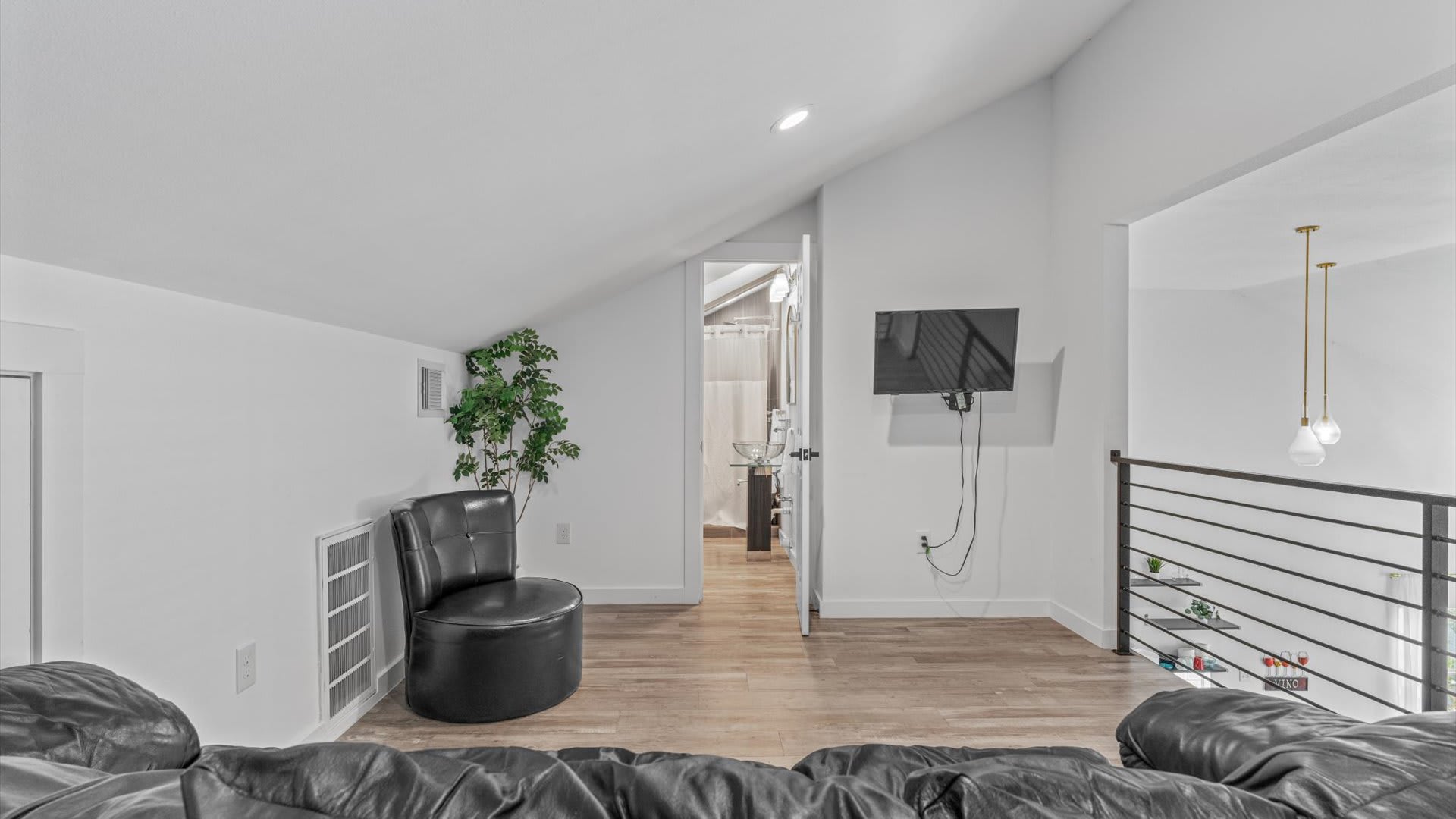 Upstairs TV lounge area