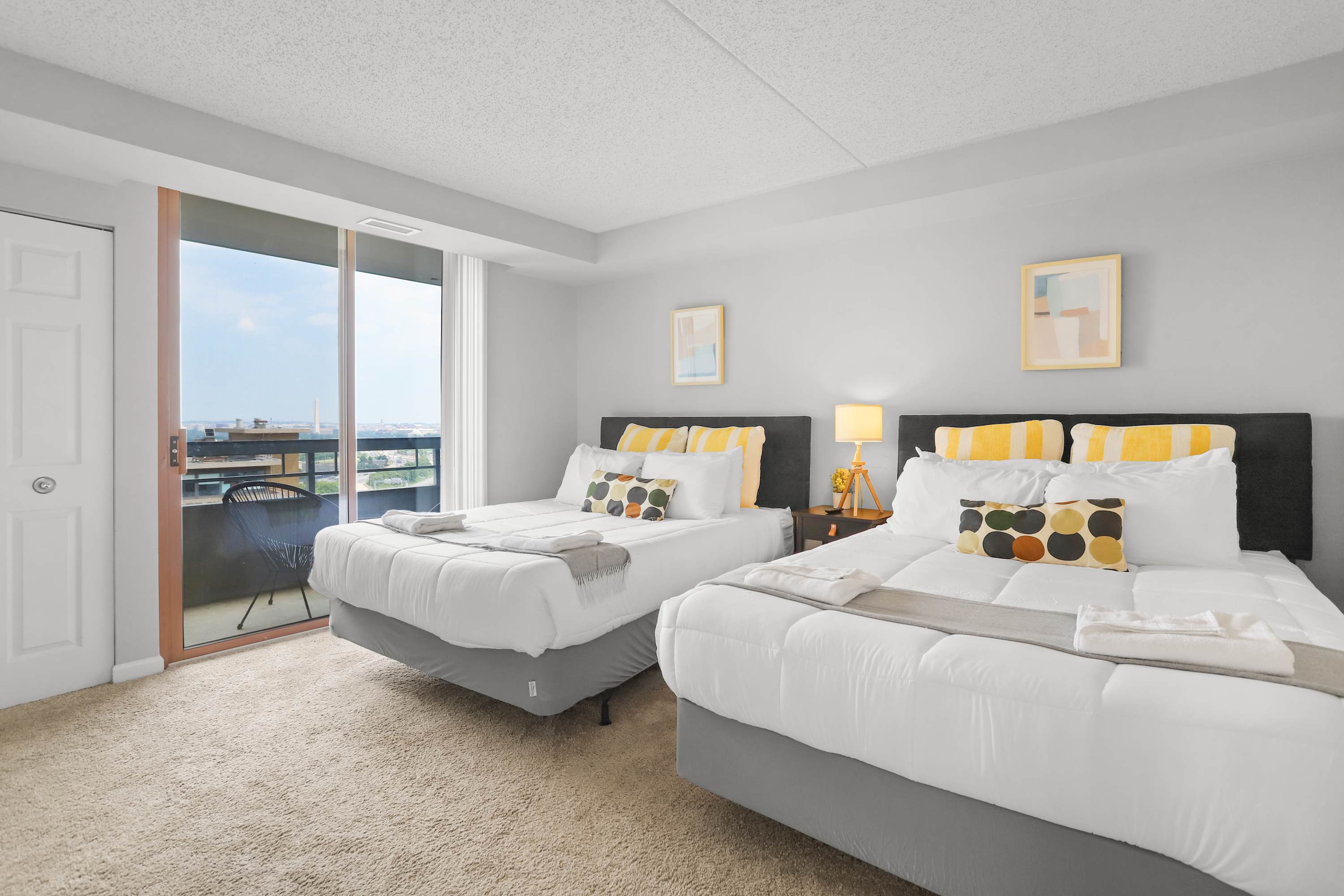 Spacious Apt Near D.C. | Gym