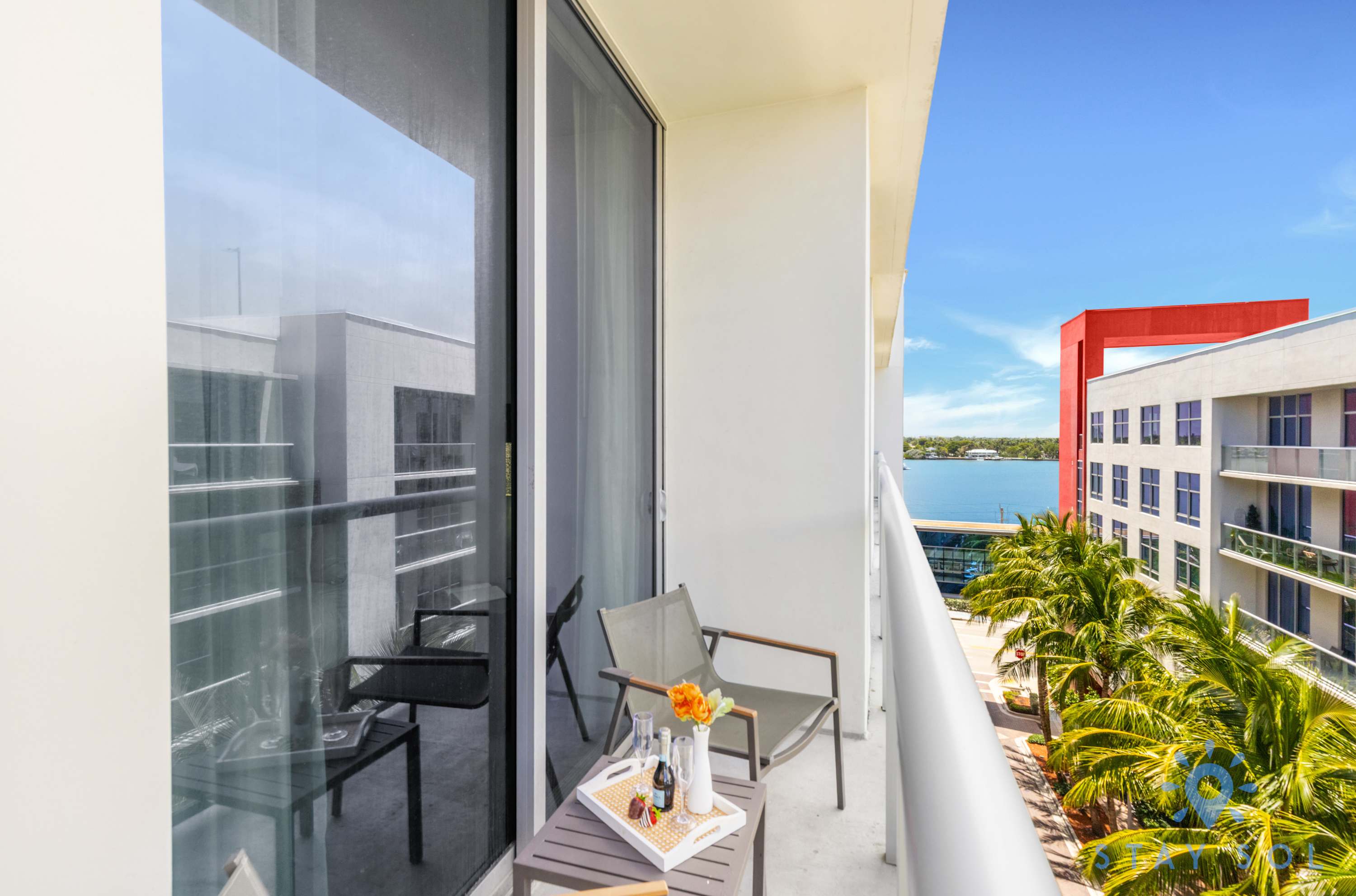 Hot tub & Unique Rooftop|Hollywood Broad–walk