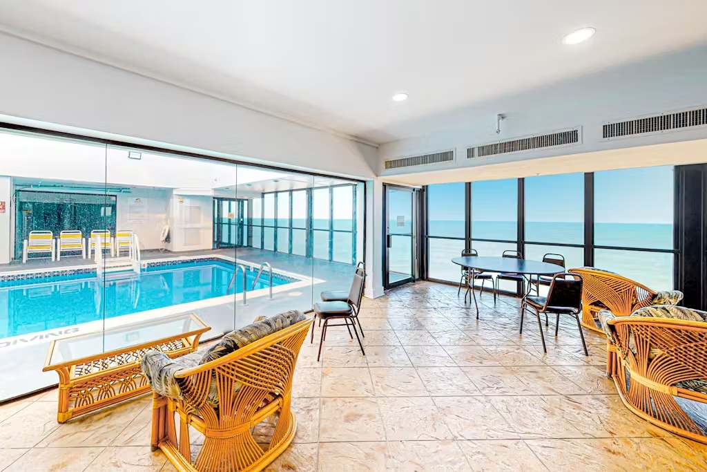 Golden Sands 1708