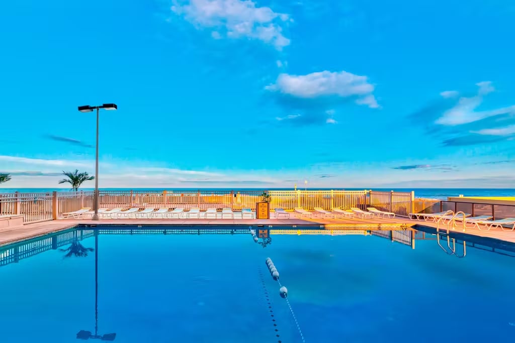 Golden Sands 1708