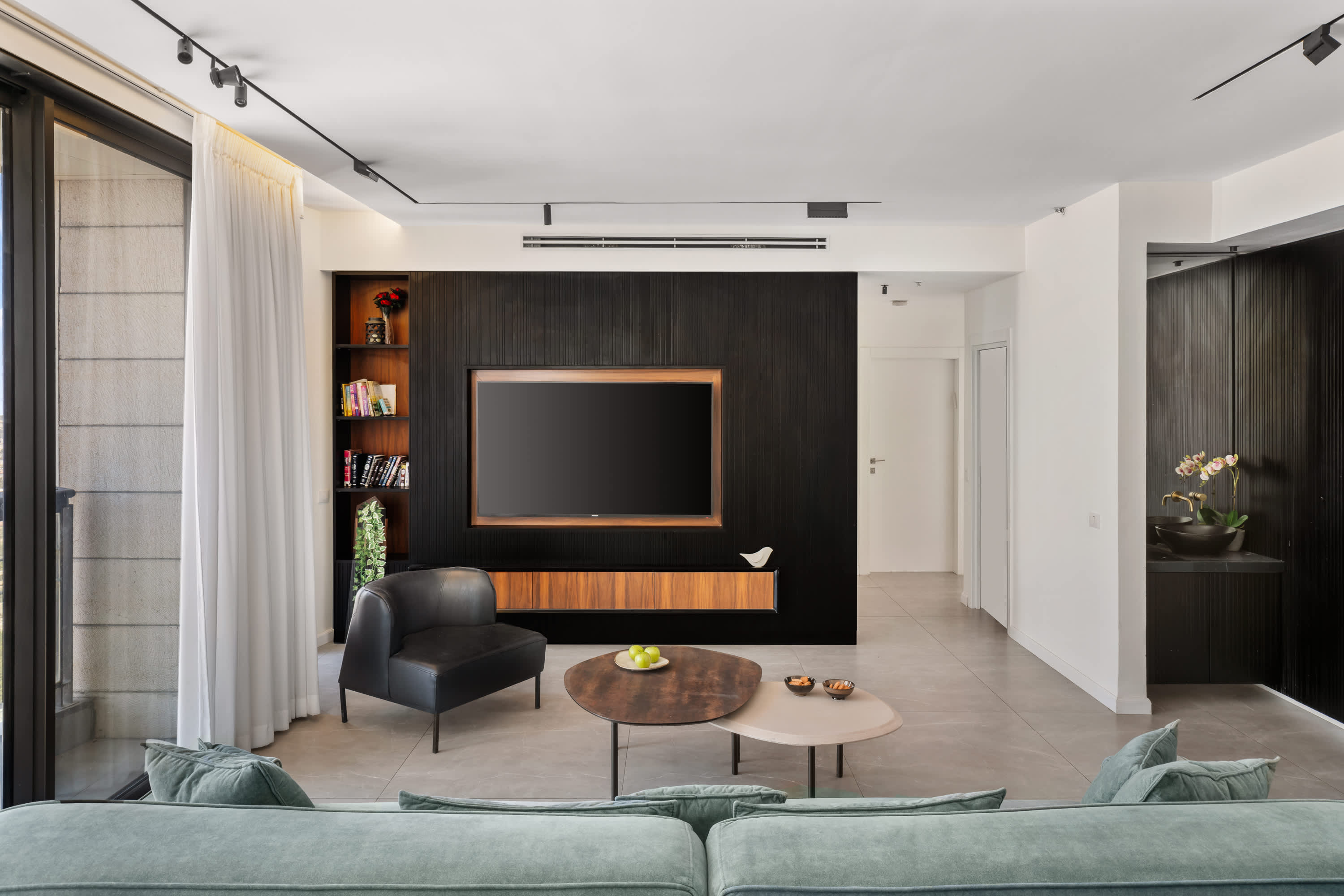 JTower - Presidential 3BR Parking with amazing view, city center photo 4