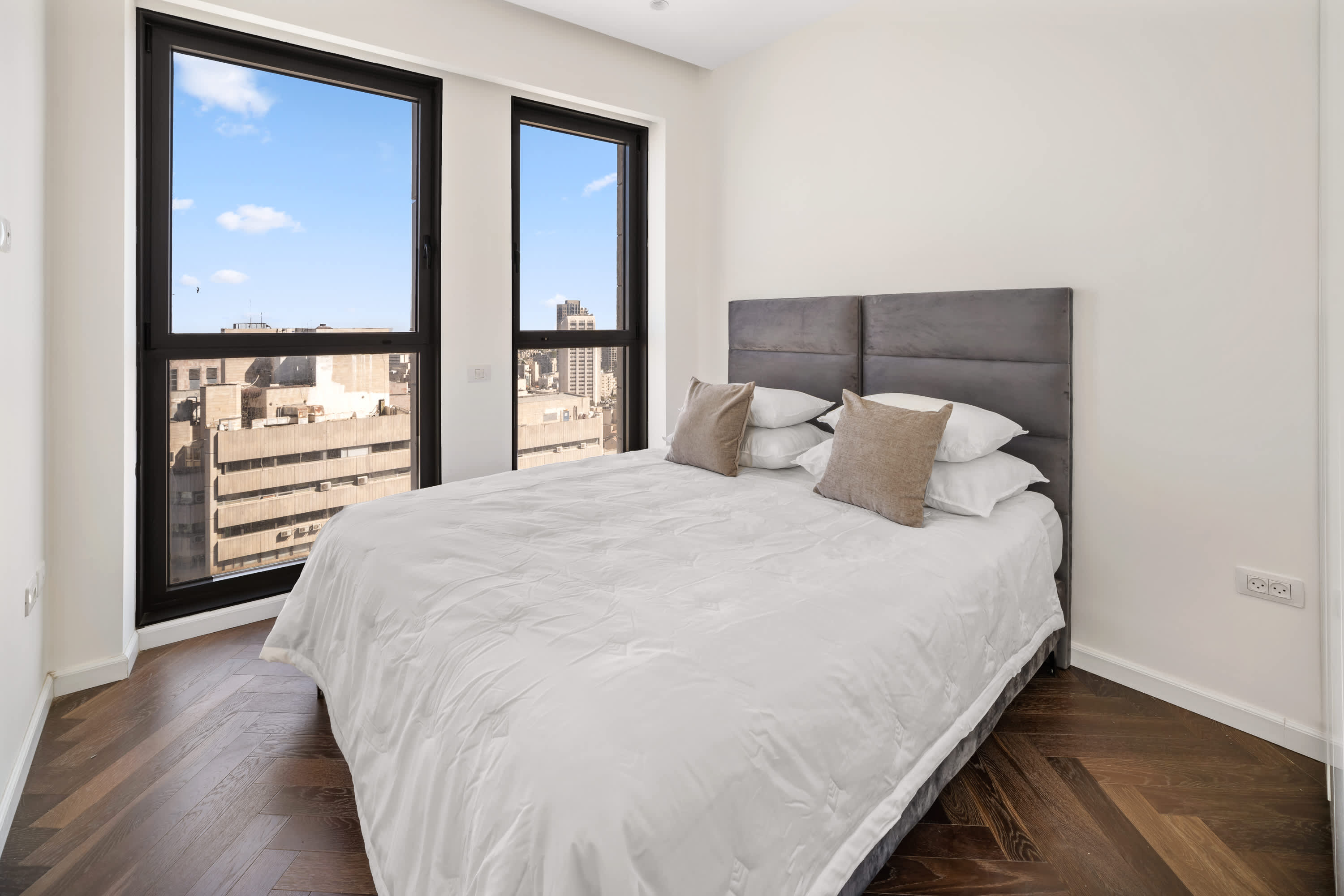 JTower - Presidential 3BR Parking with amazing view, city center photo 35