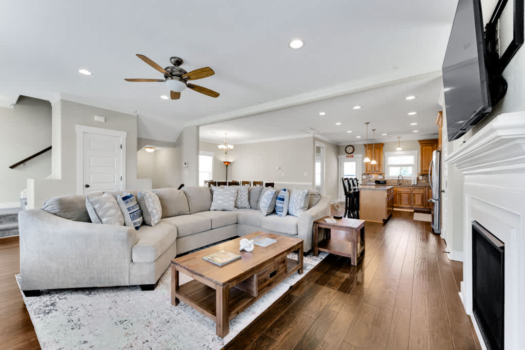 Sojourn Bay Haven Beach Home Steps to the Bay — Norfolk, VA — vacation rental